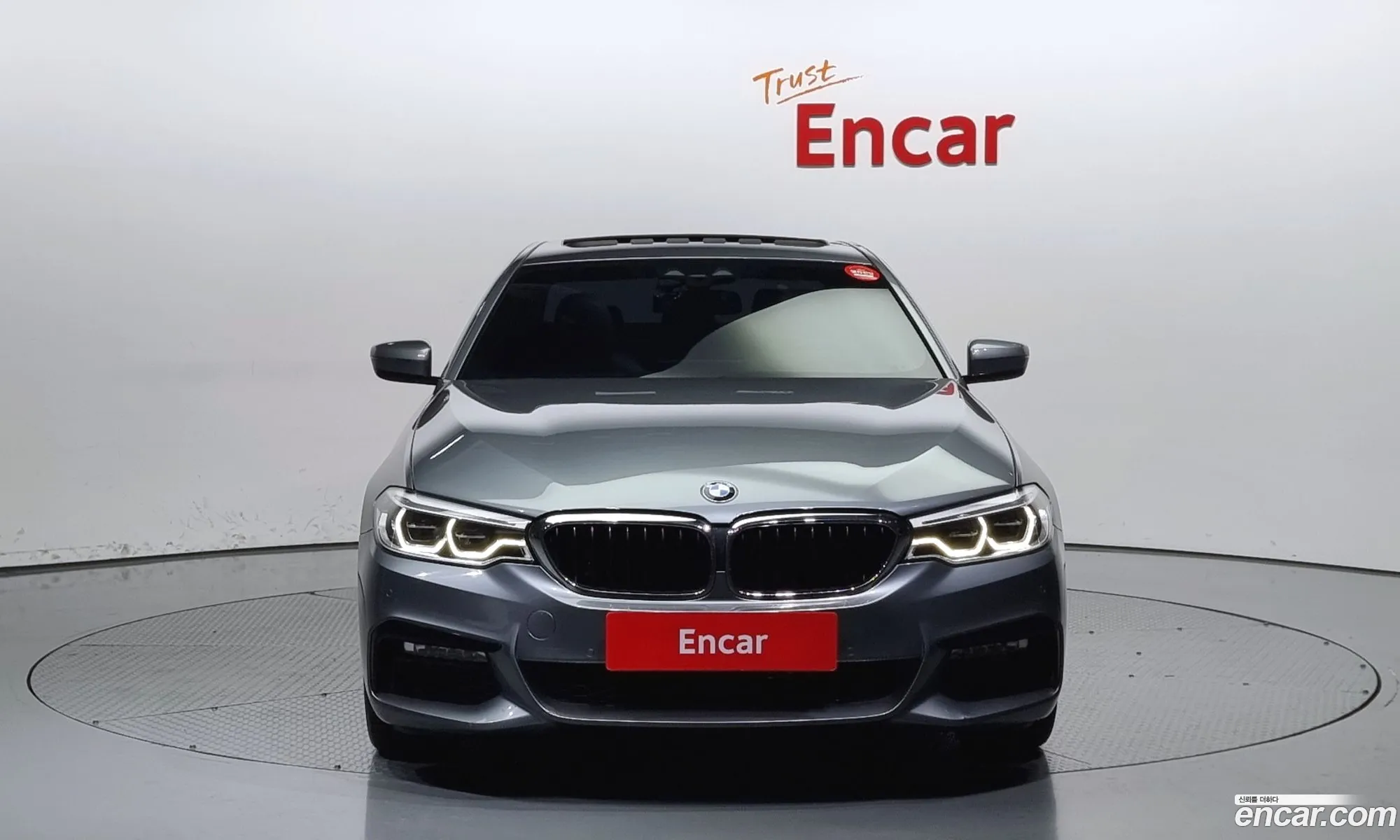 BMW 5 Series G30 520D M Sports - фотография 14312824