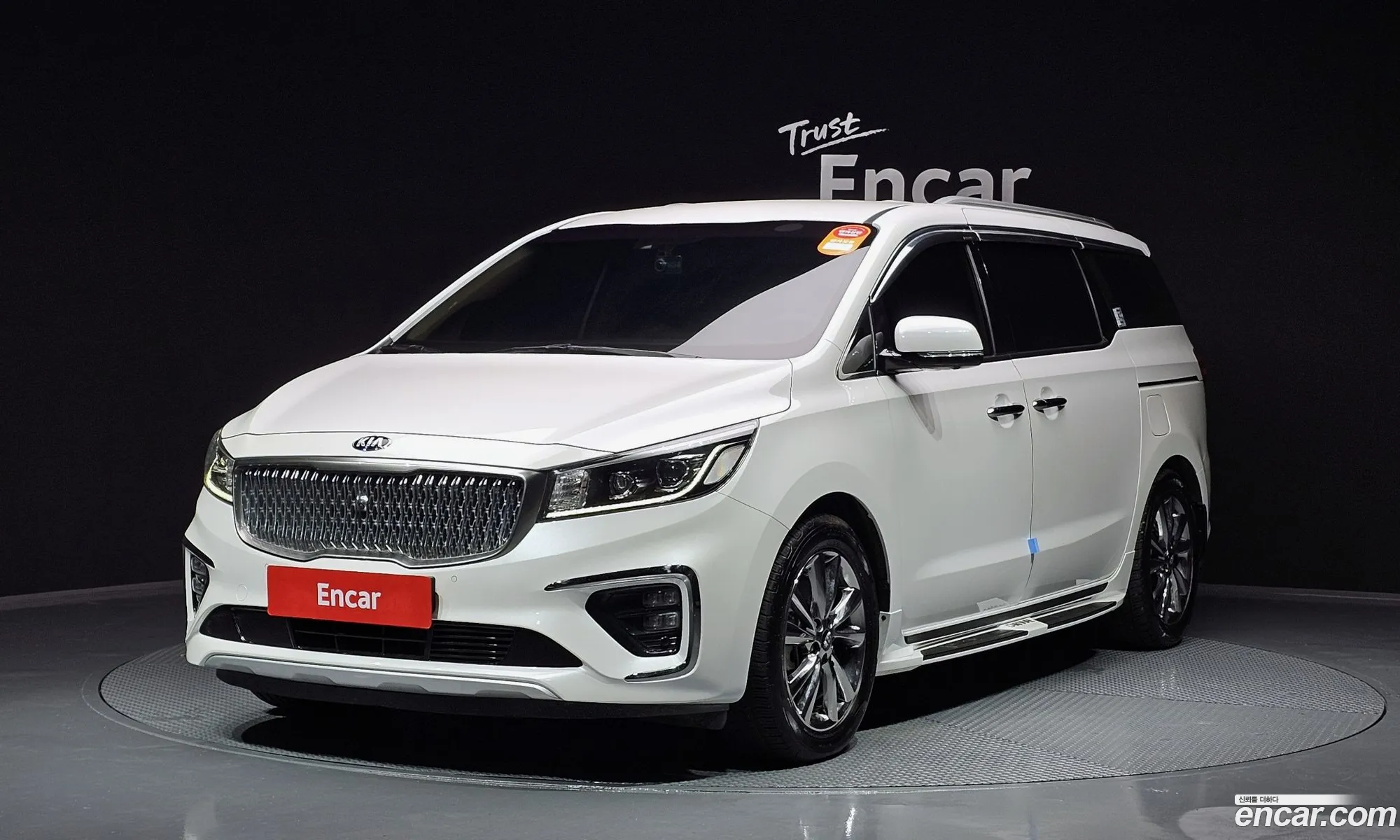 Kia The New Carnival 9-Seater Noblesse Special - фотография 16941417