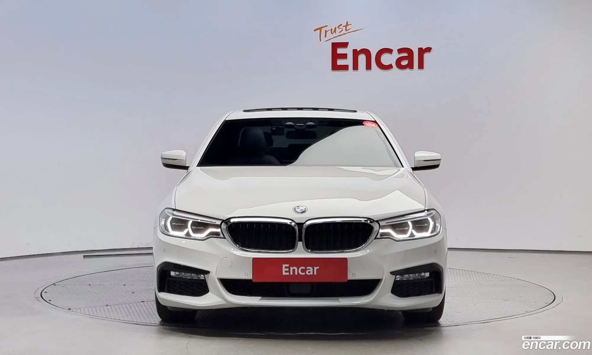 BMW 5 Series G30 520D xDrive M Sports - фотография 14723605
