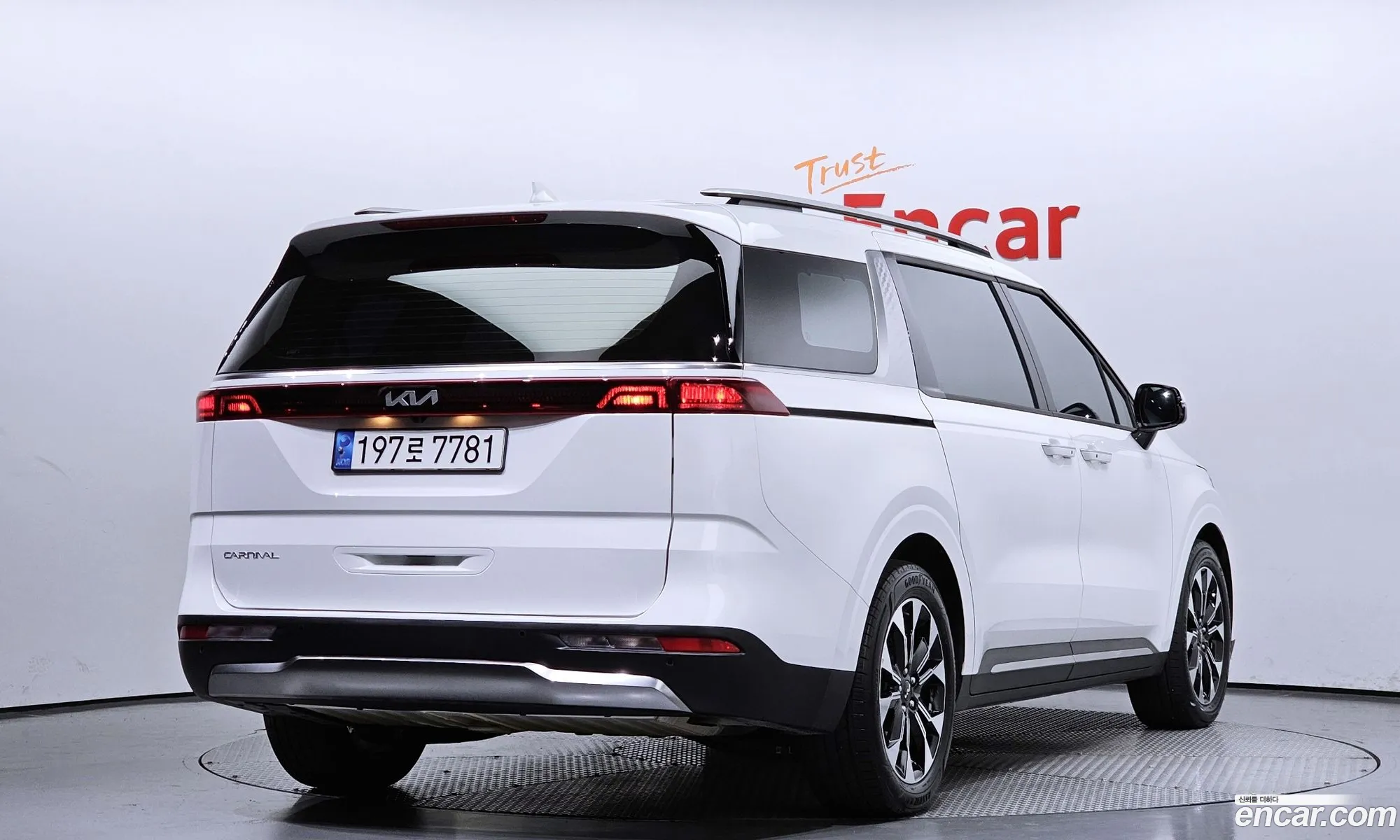 Kia Carnival 4Th Generation Gasoline 7-Seater Outdoor Noblesse - фотография 12508228