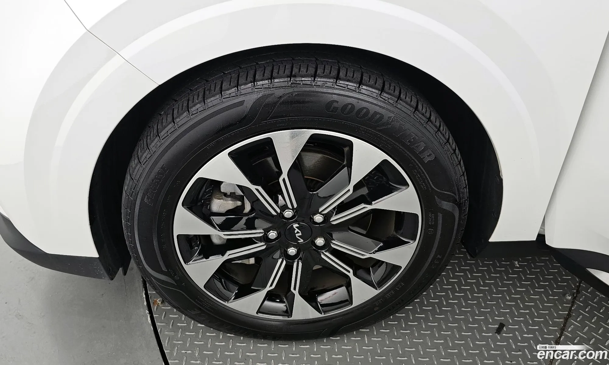 Kia Carnival 4Th Generation Gasoline 7-Seater Outdoor Noblesse - фотография 12508231