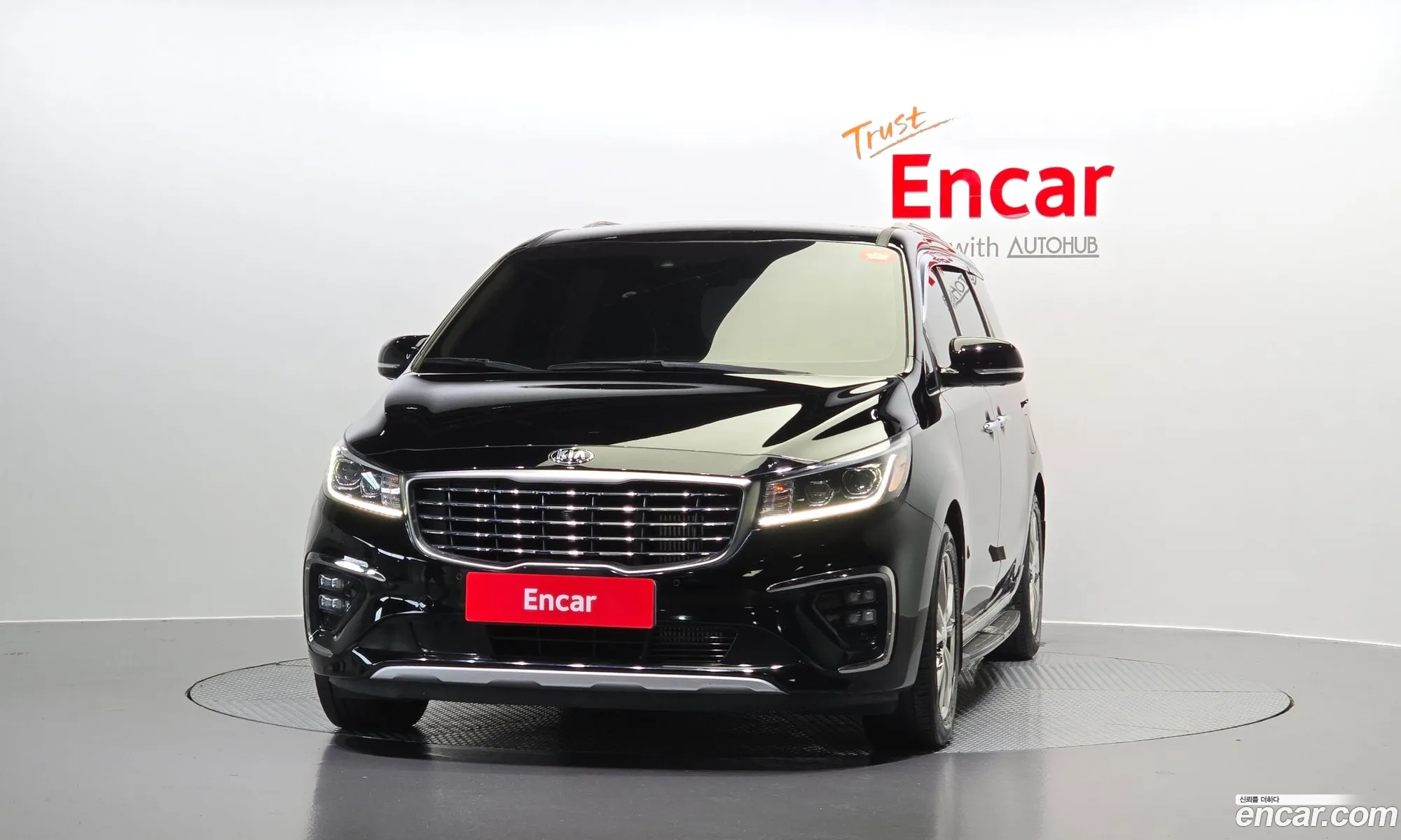 Kia The New Carnival 9-Seater Noblesse - фотография 1567626