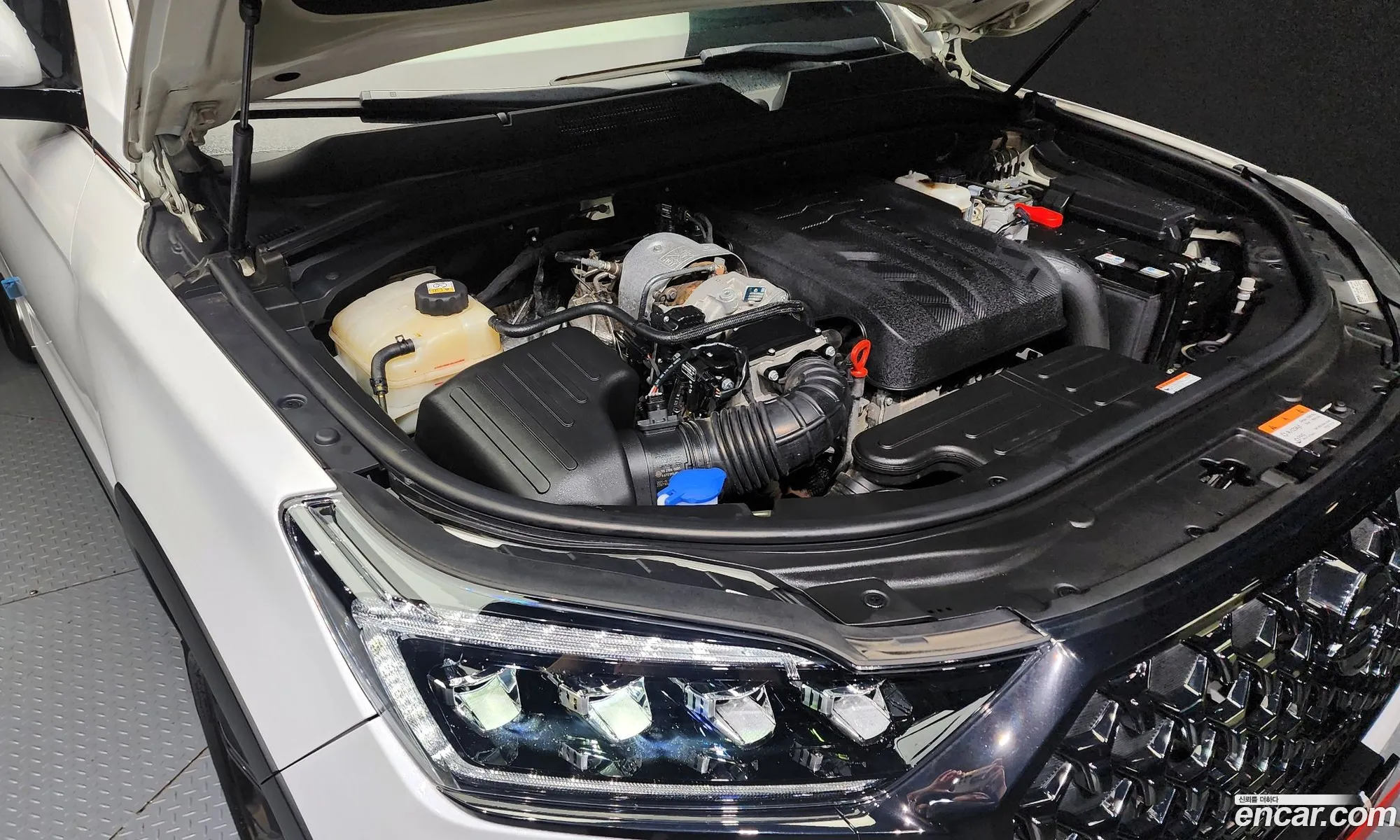 Kg Mobility Ssangyong All New Rexton Diesel 22 4Wd The Black - фотография 7749541
