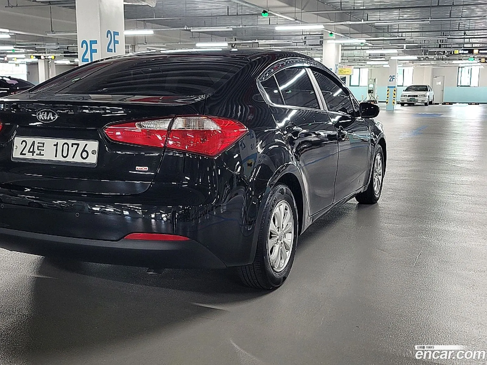 Kia K3 Luxury - фотография 1570854