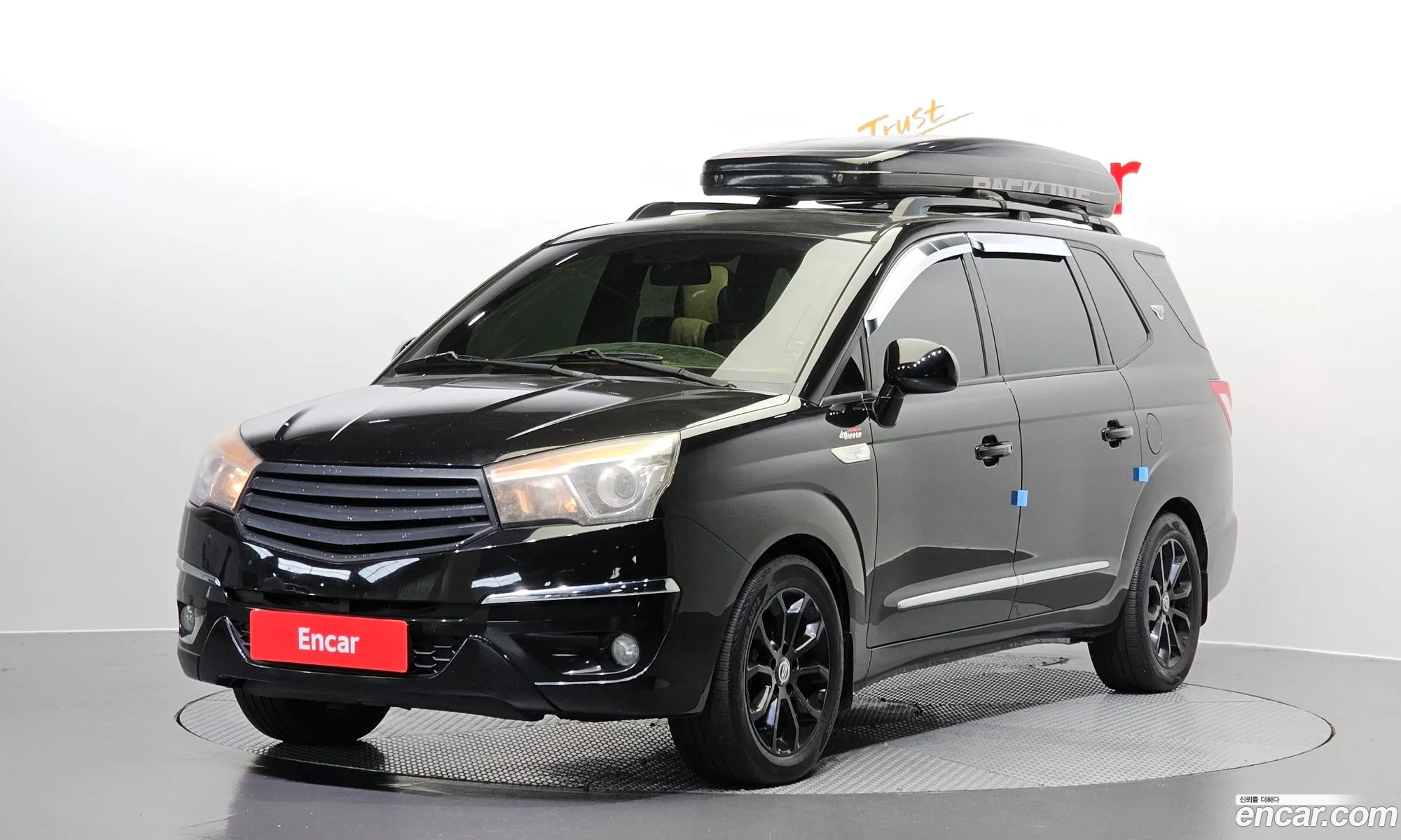 Kg Mobility Ssangyong Korando Turismo 4Wd Gt 9-Seater - фотография 7459818