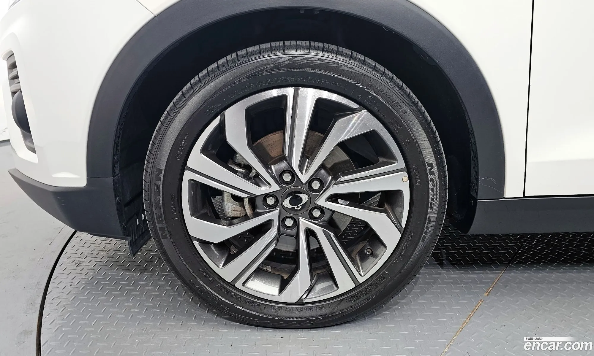 Kg Mobility Ssangyong Very New Tivoli Gasoline 15 2Wd V3 - фотография 7481855
