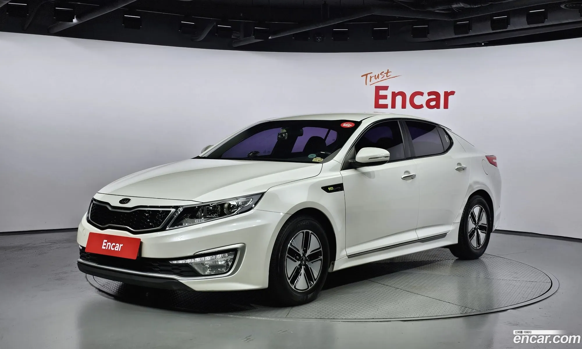 Kia K5 I Luxury 2012 - фотография 1580017