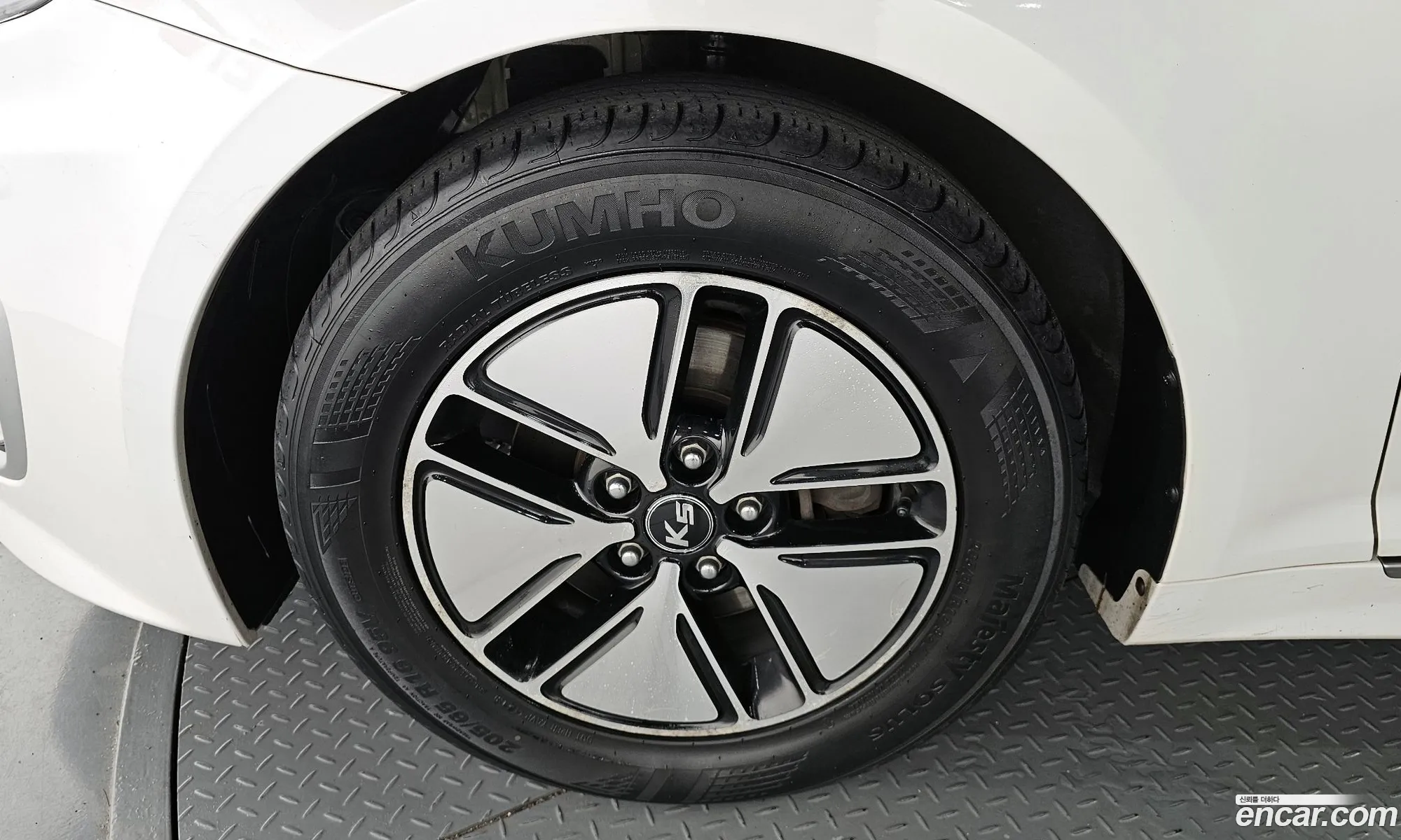Kia K5 I Luxury 2012 - фотография 1580021