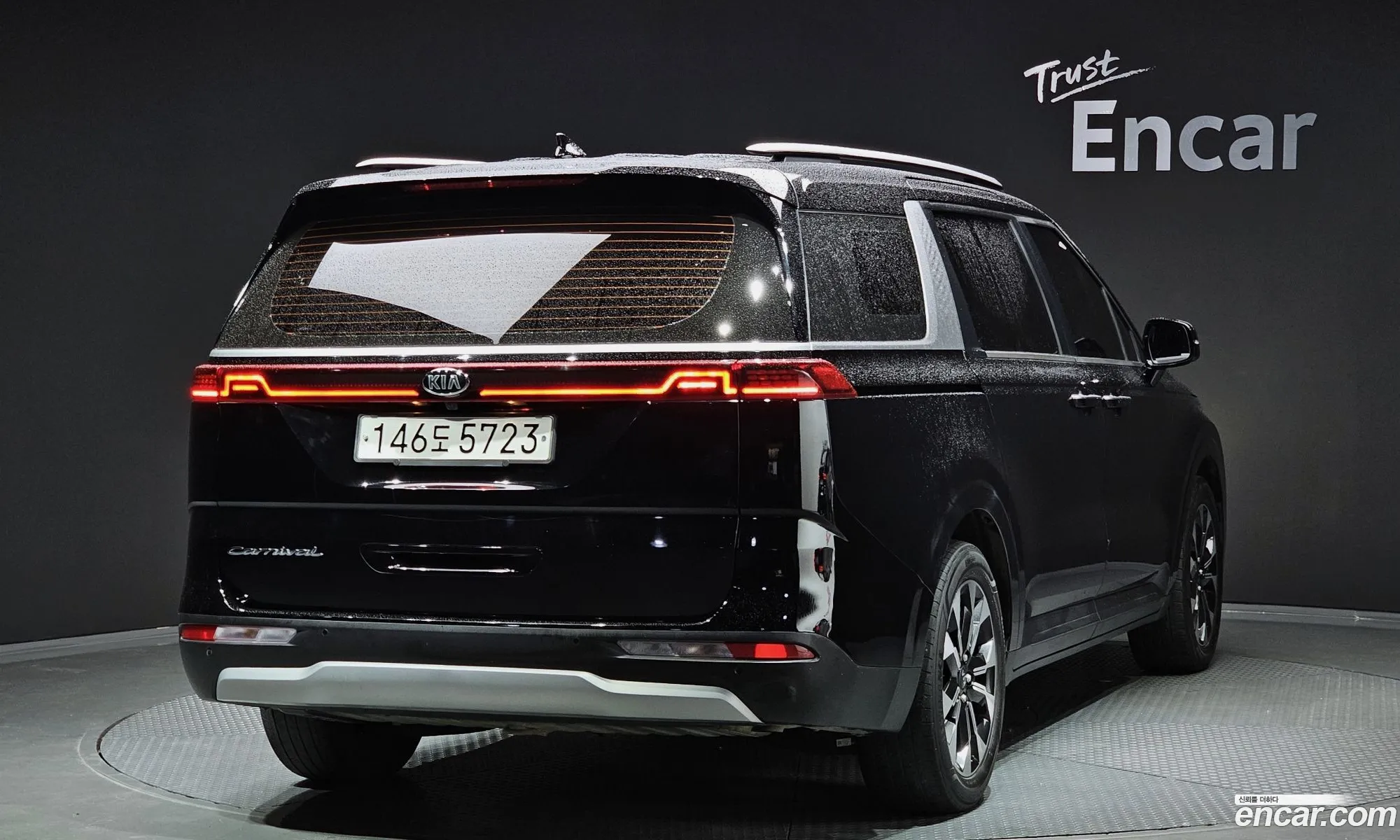 Kia Carnival 4Th Generation 9-Seater Prestige - фотография 12486706