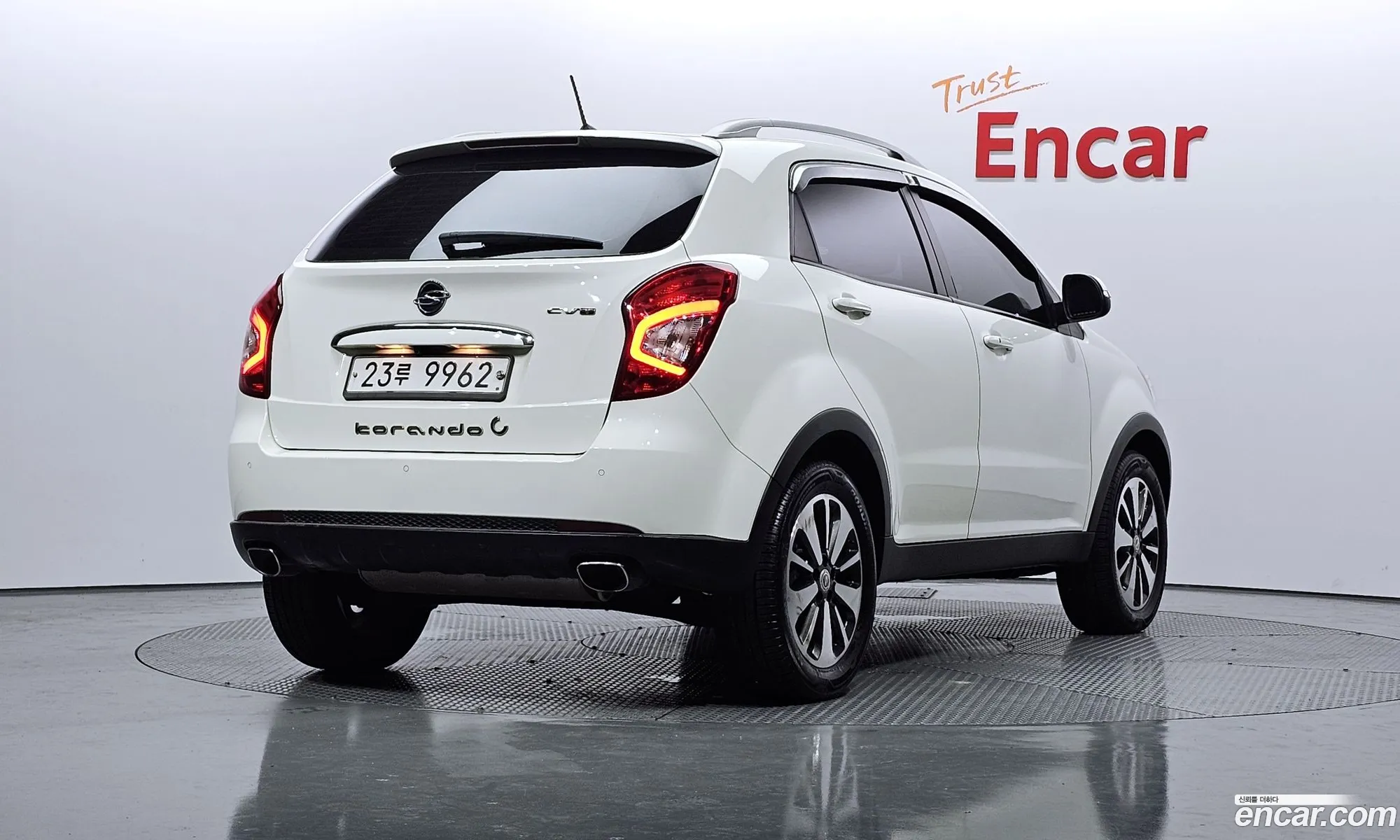 Kg Mobility Ssangyong New Korando C 20 Cvt 2Wd High-End Model - фотография 7432576