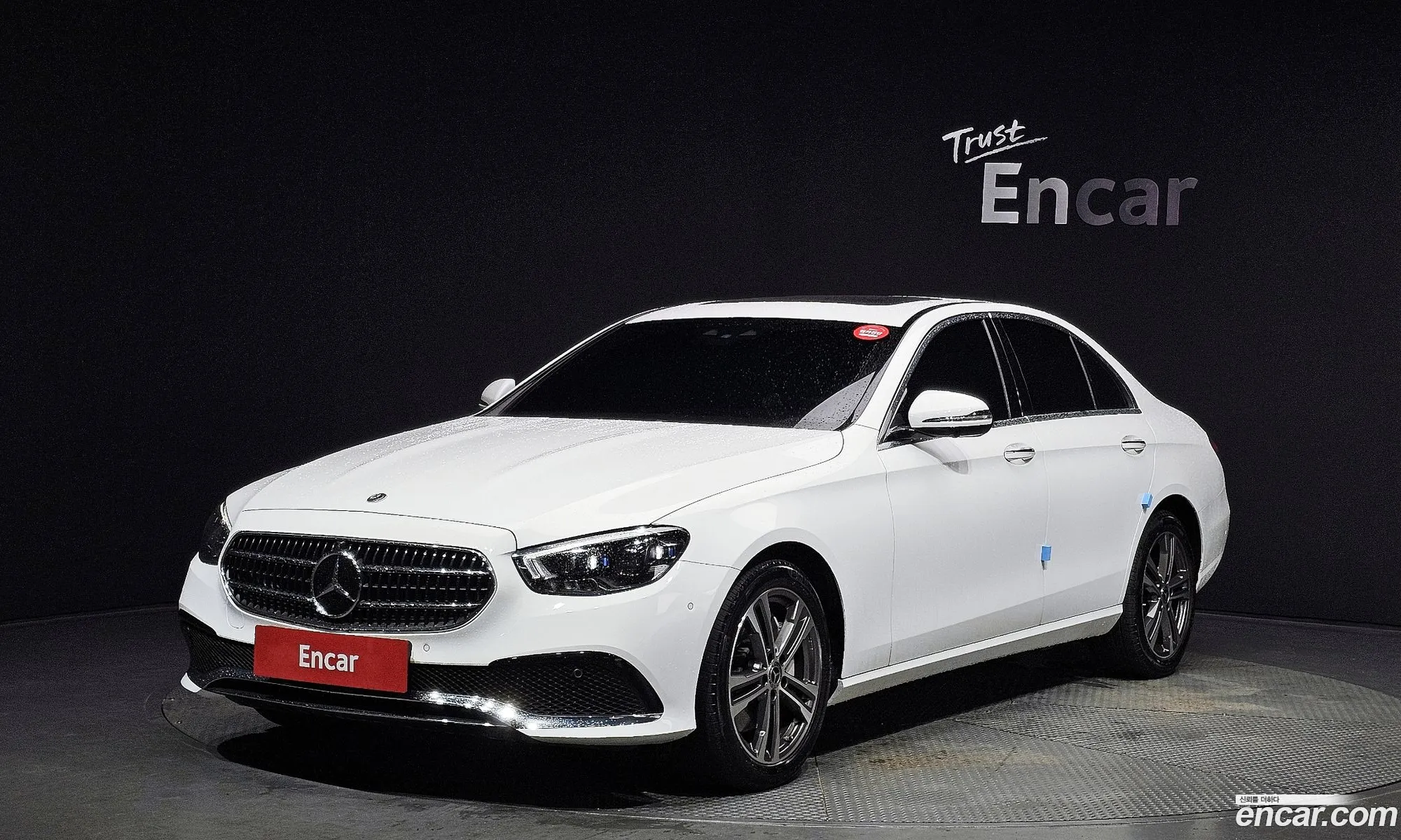 E-Class W213E350 4Matic Avant-Garde - фотография 8257929