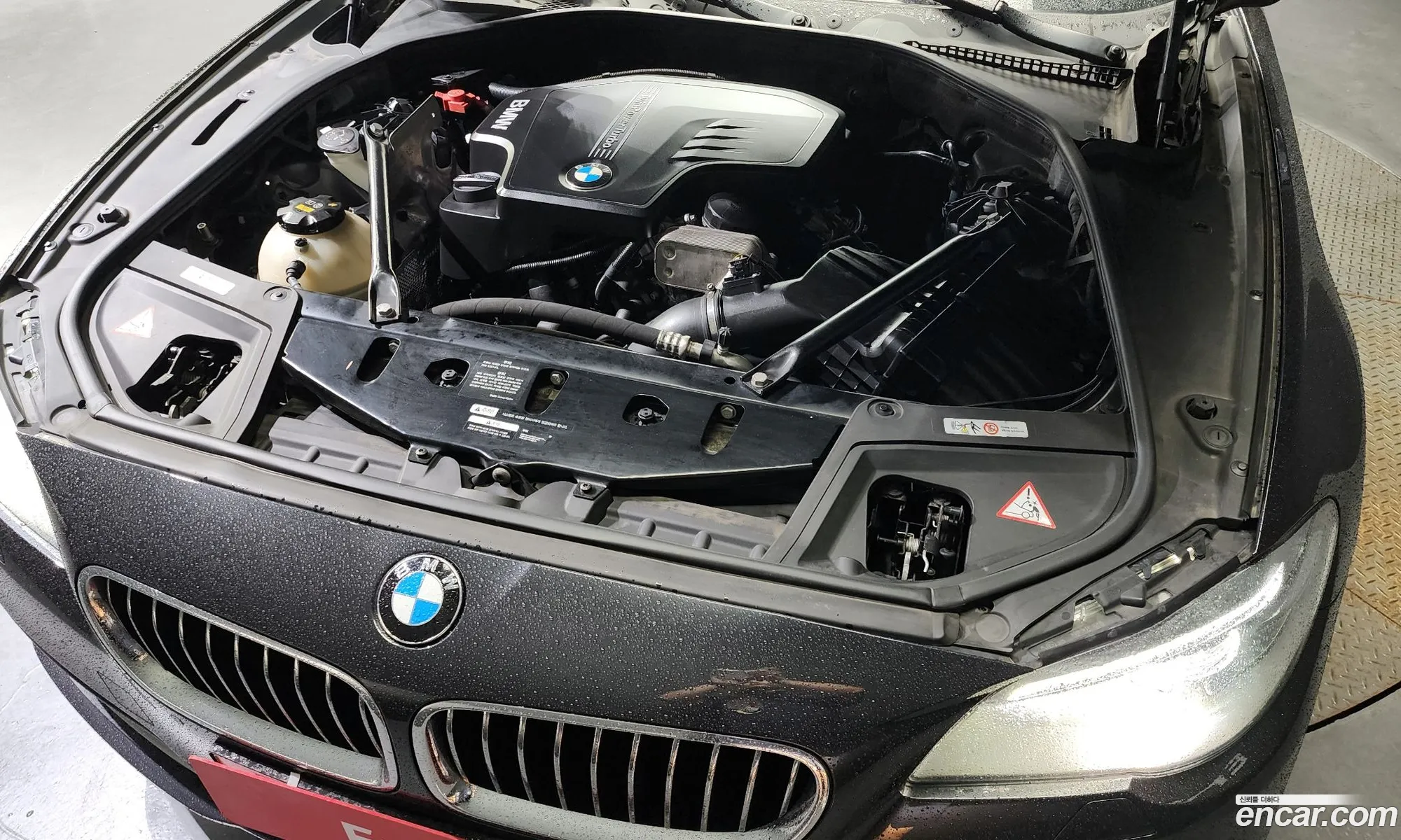 BMW 5 Series F10 528I xDrive - фотография 15054129