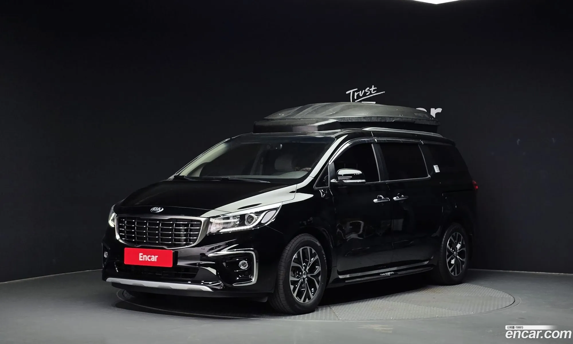 Kia The New Carnival 9-Seater Luxury - фотография 4624821