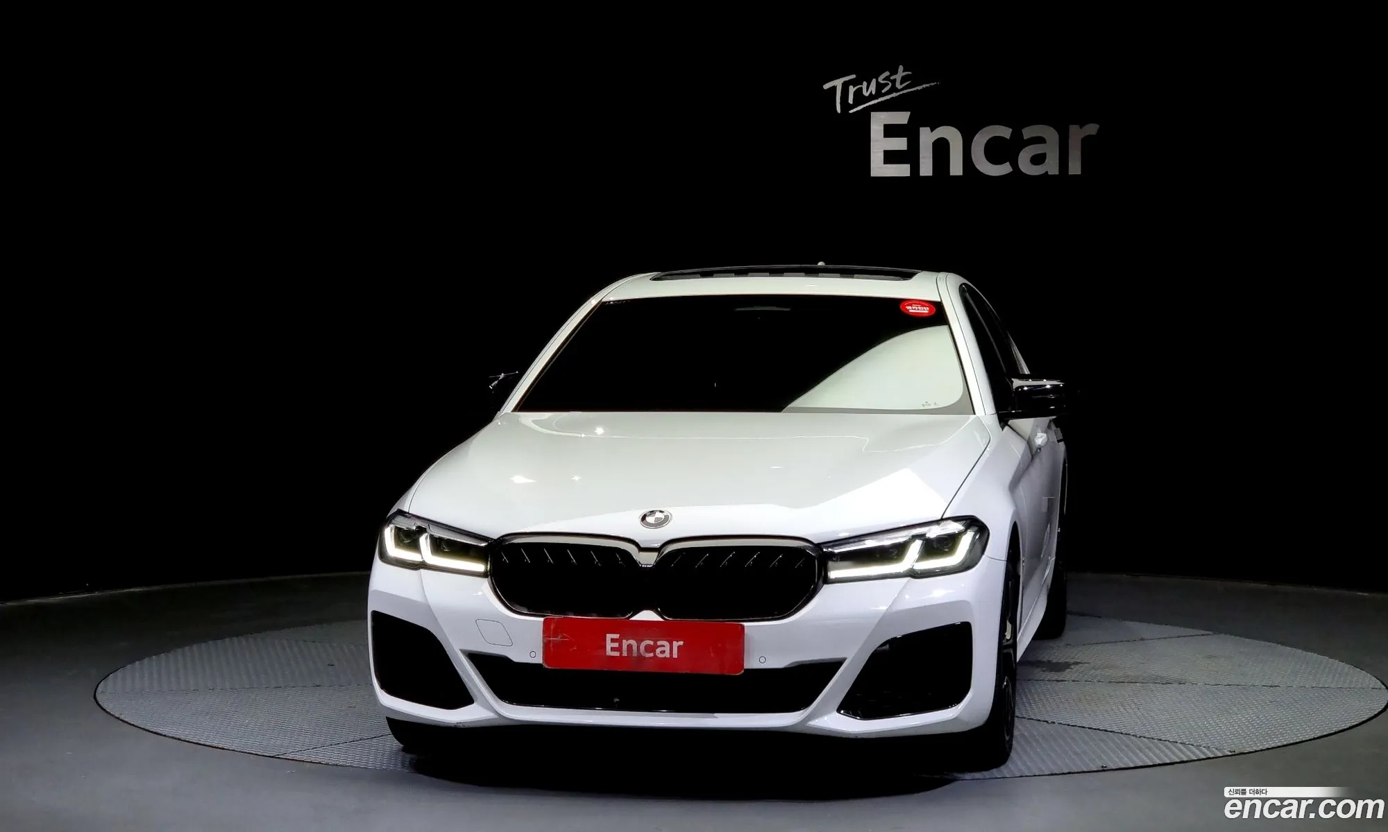 BMW 5 Series G30 530I M Sports - фотография 14308355