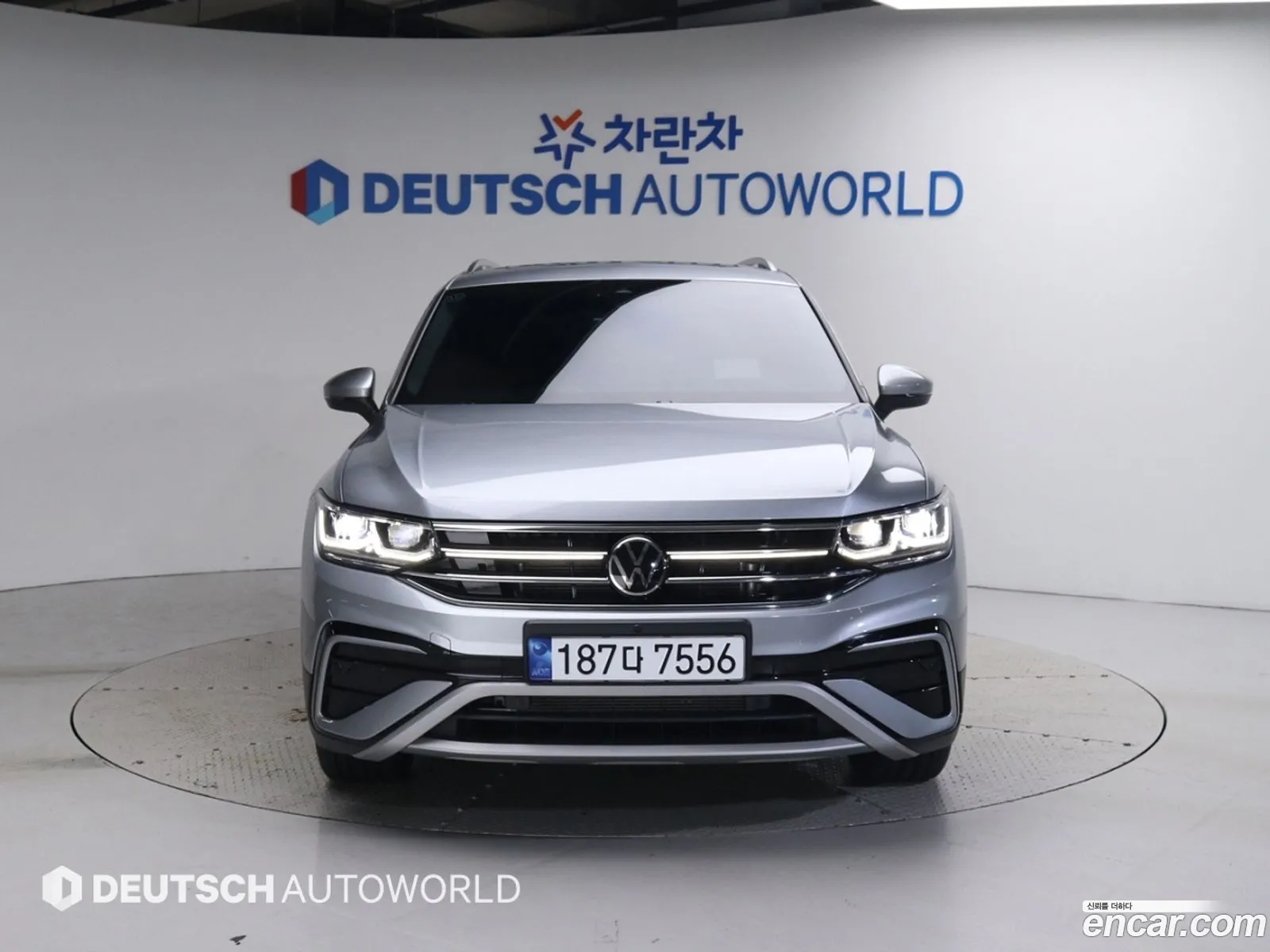 Volkswagen Tiguan Allspace 20 Tsi Prestige - фотография 12310351