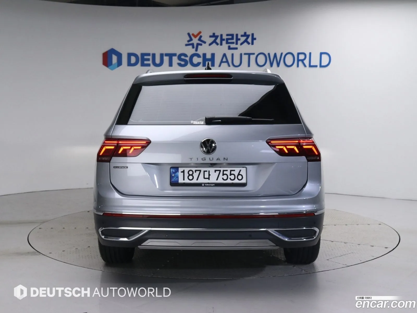 Volkswagen Tiguan Allspace 20 Tsi Prestige - фотография 12310352