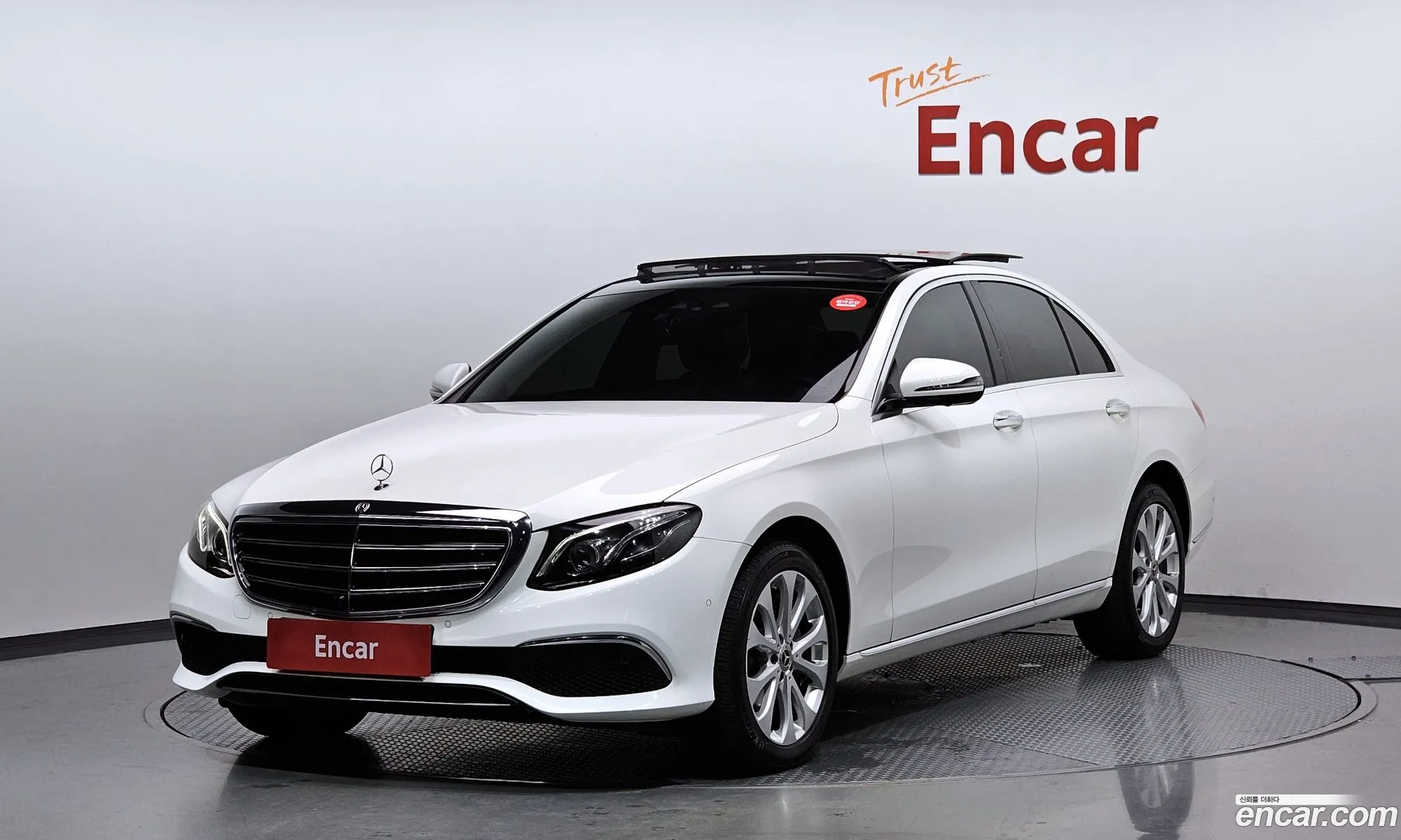 E-Class W213E300 4Matic Exclusive - фотография 15338835