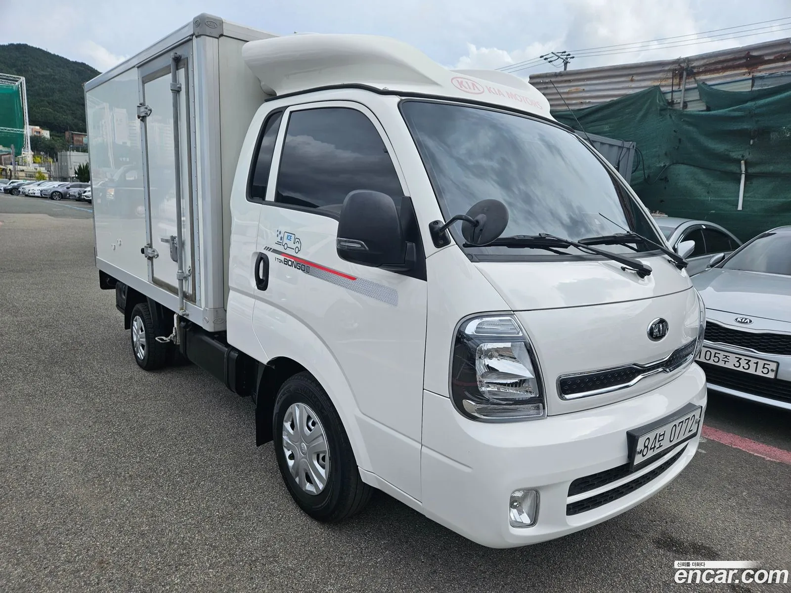 Kia Asia The New Bongo Iii Freezer Tower 1 Ton King Cab - фотография 12560245