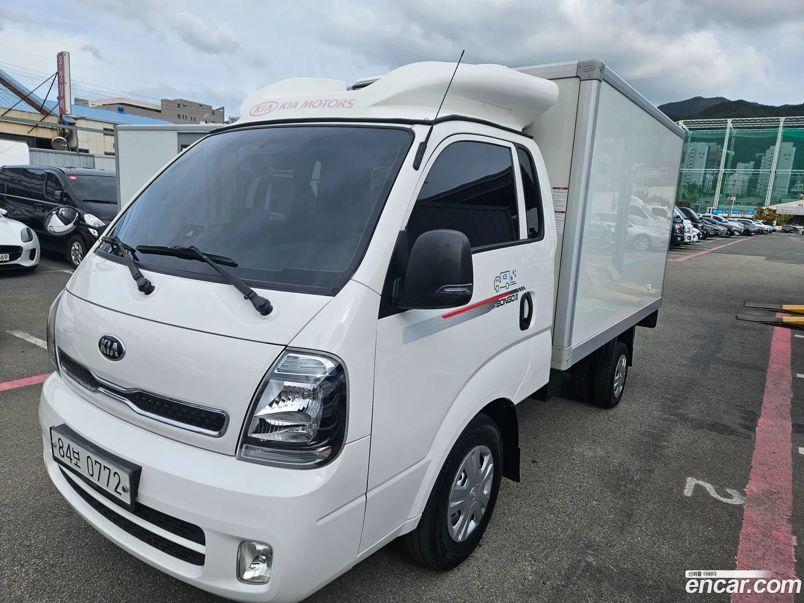 Kia Asia The New Bongo Iii Freezer Tower 1 Ton King Cab - фотография 12560247