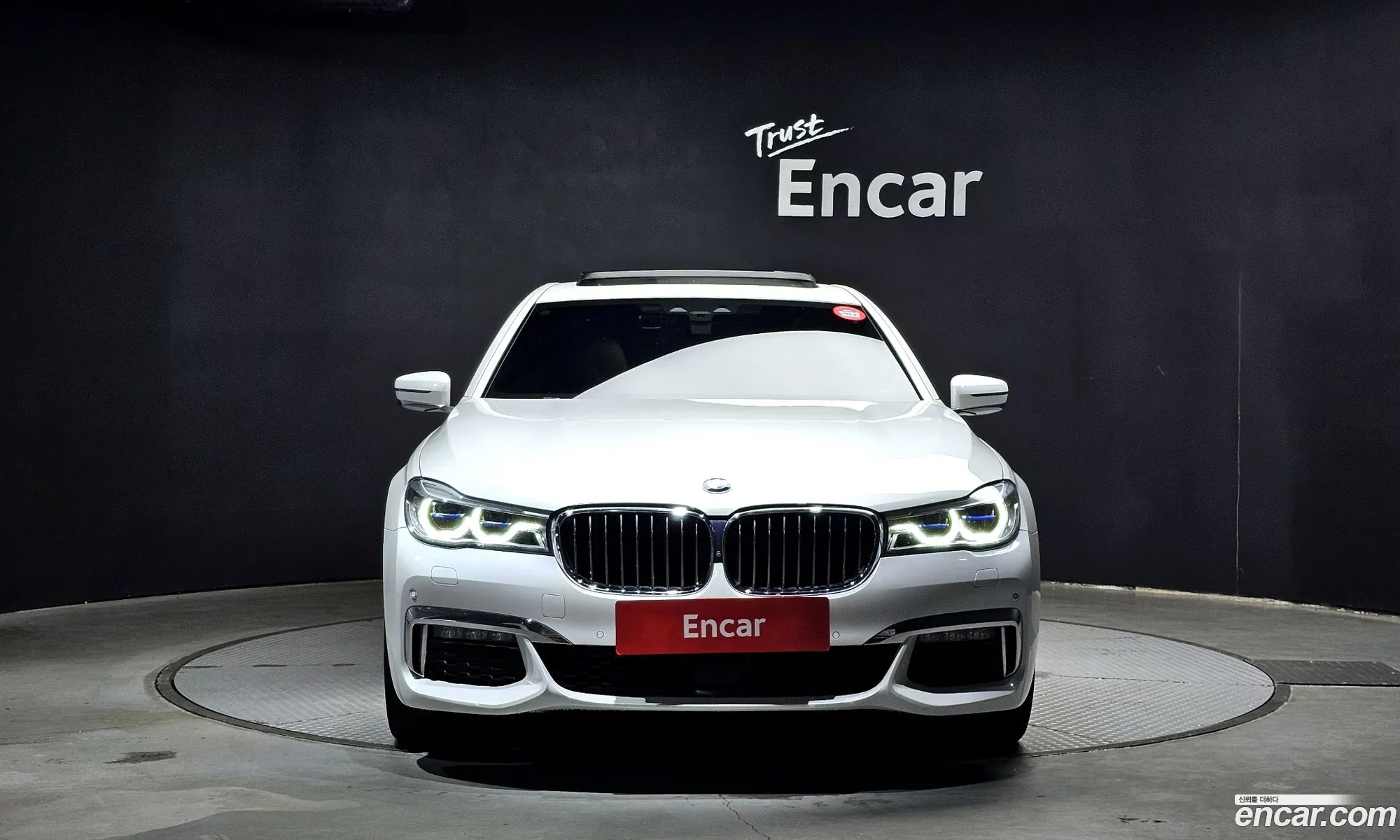 BMW 7 Series G11 730Ld xDrive M Sports - фотография 16213534