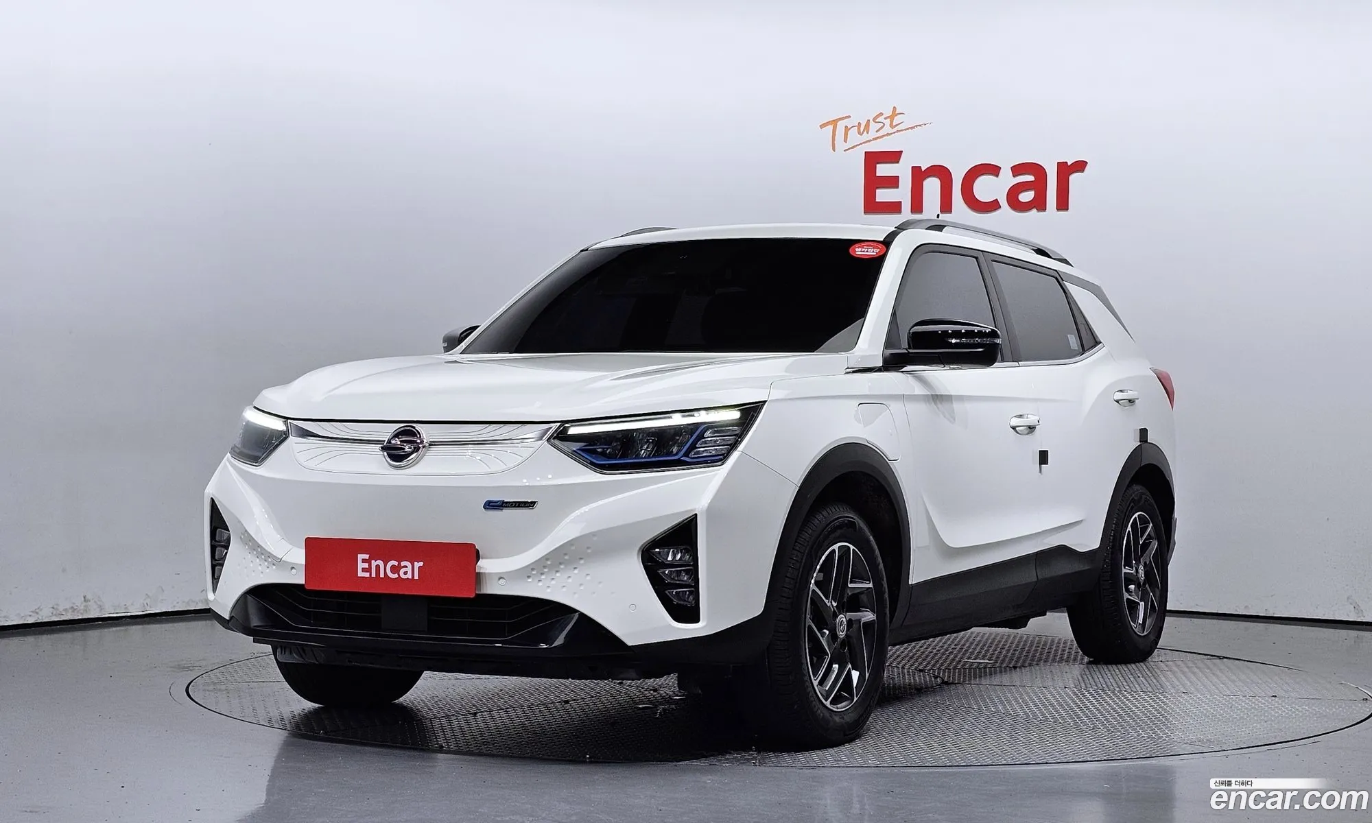 Kg Mobility Ssangyong Korando Ev Emotion E5 - фотография 7716287