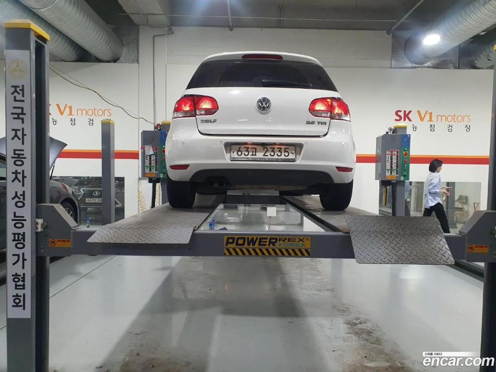 Volkswagen Golf 6Th Generation 20 Tdi - фотография 12245025