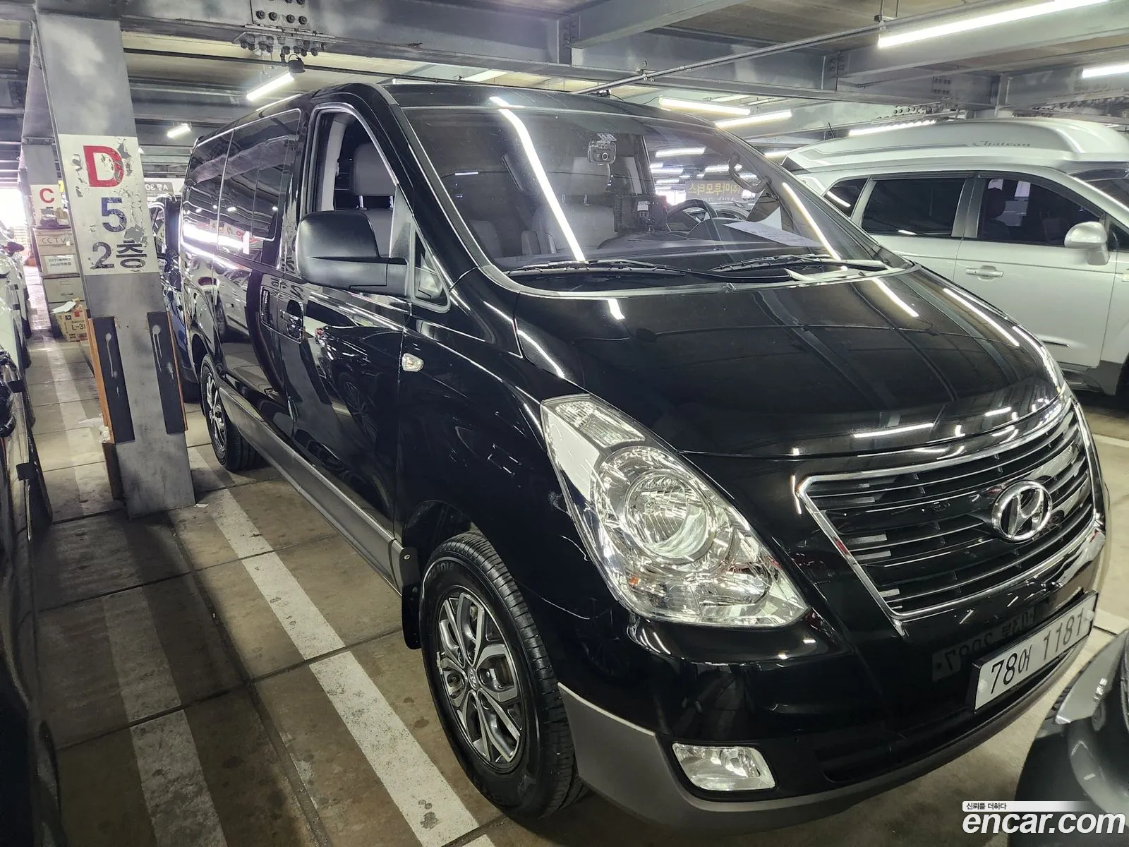 Hyundai Grand Starex 4Wd 12-Seater Wagon Modern Special - фотография 12503006