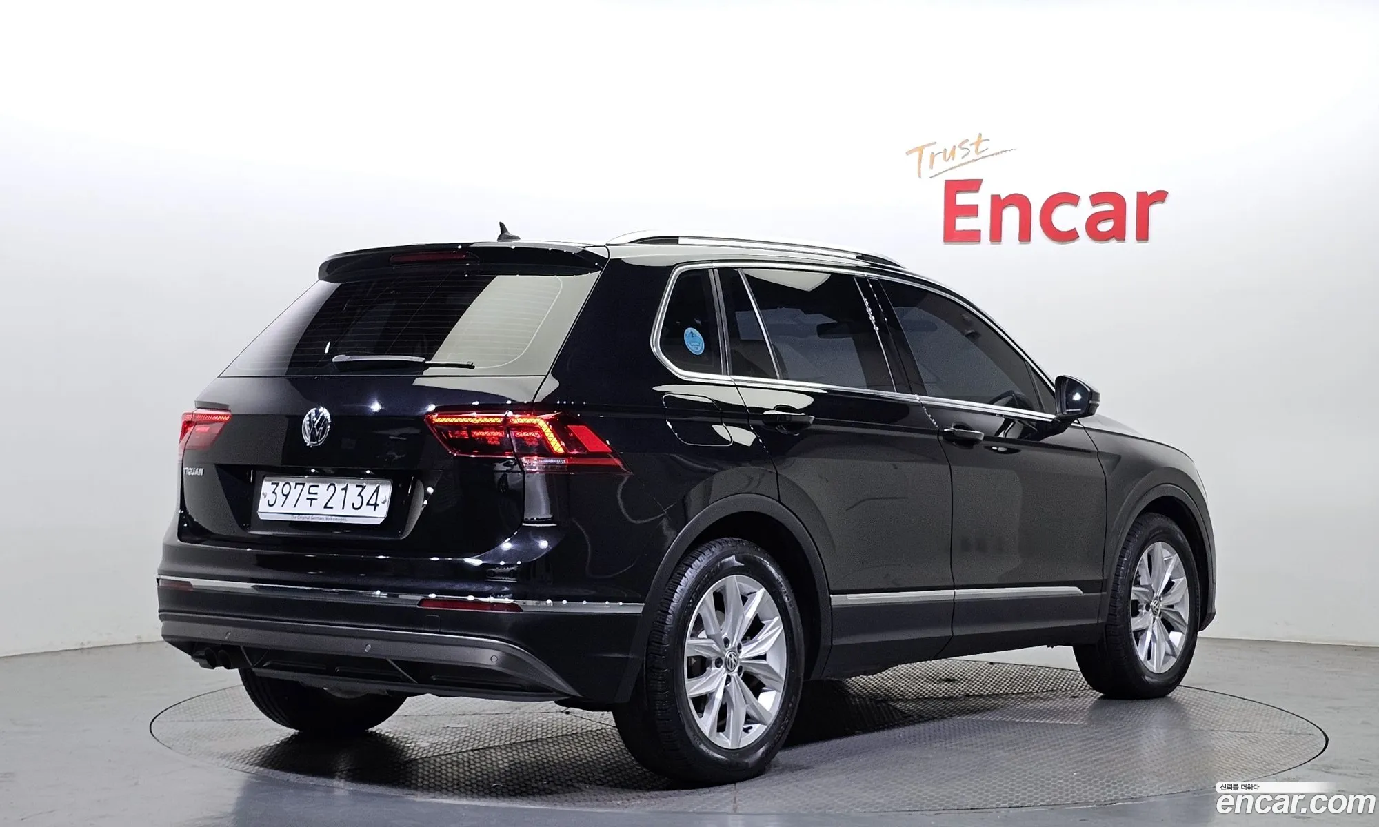 Volkswagen Tiguan 2Nd Generation 20 Tdi Premium - фотография 12184772