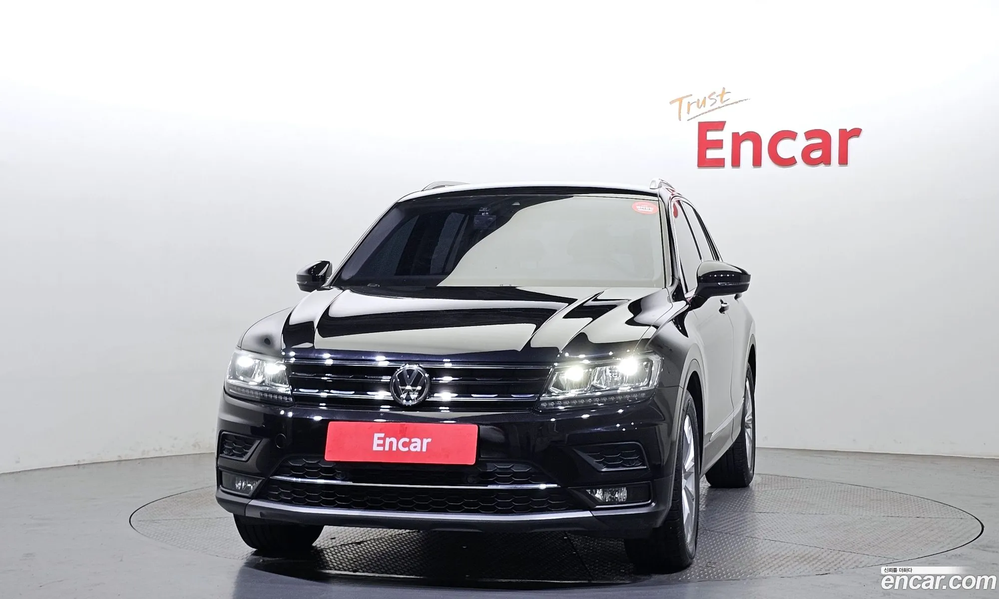 Volkswagen Tiguan 2Nd Generation 20 Tdi Premium - фотография 12184773