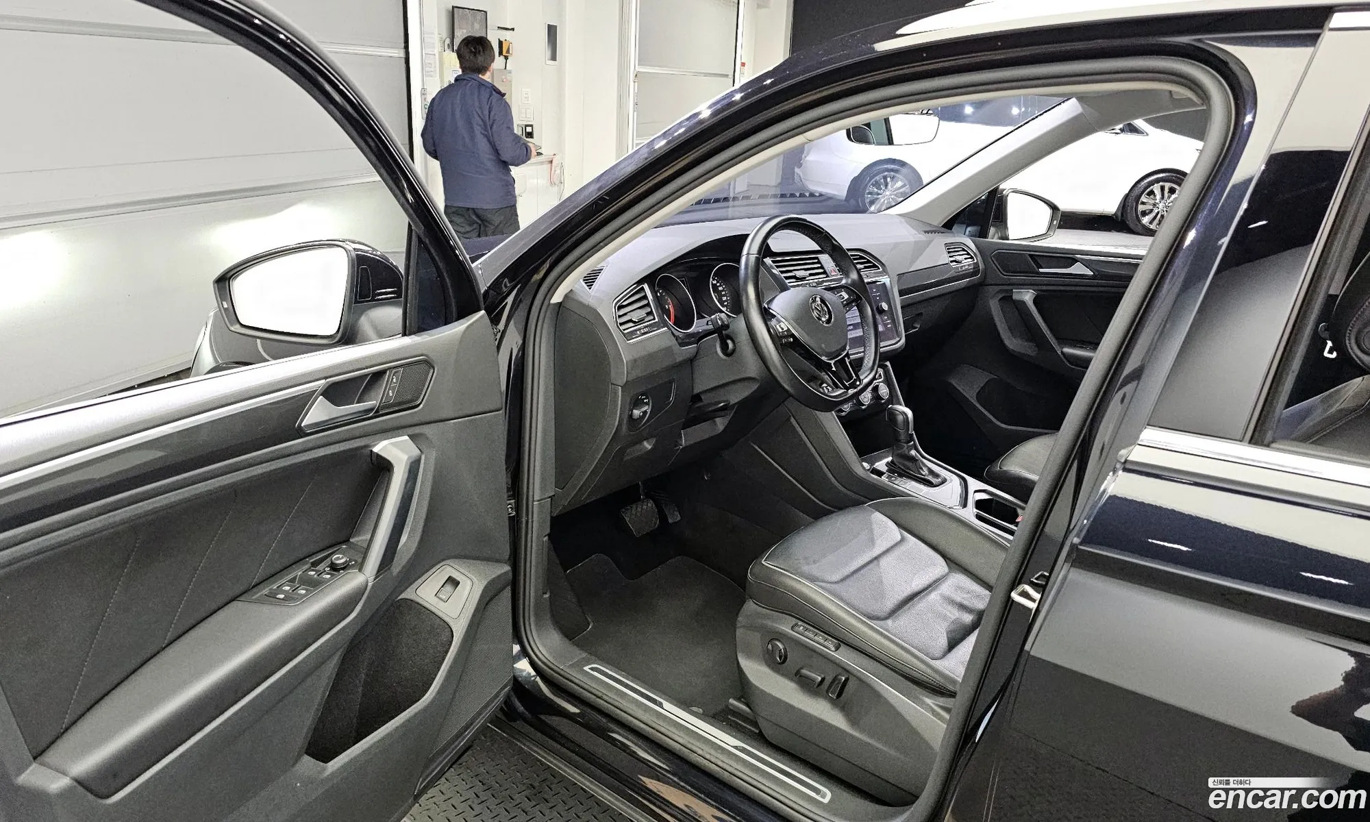Korex Auto Trade - фотография 12235550