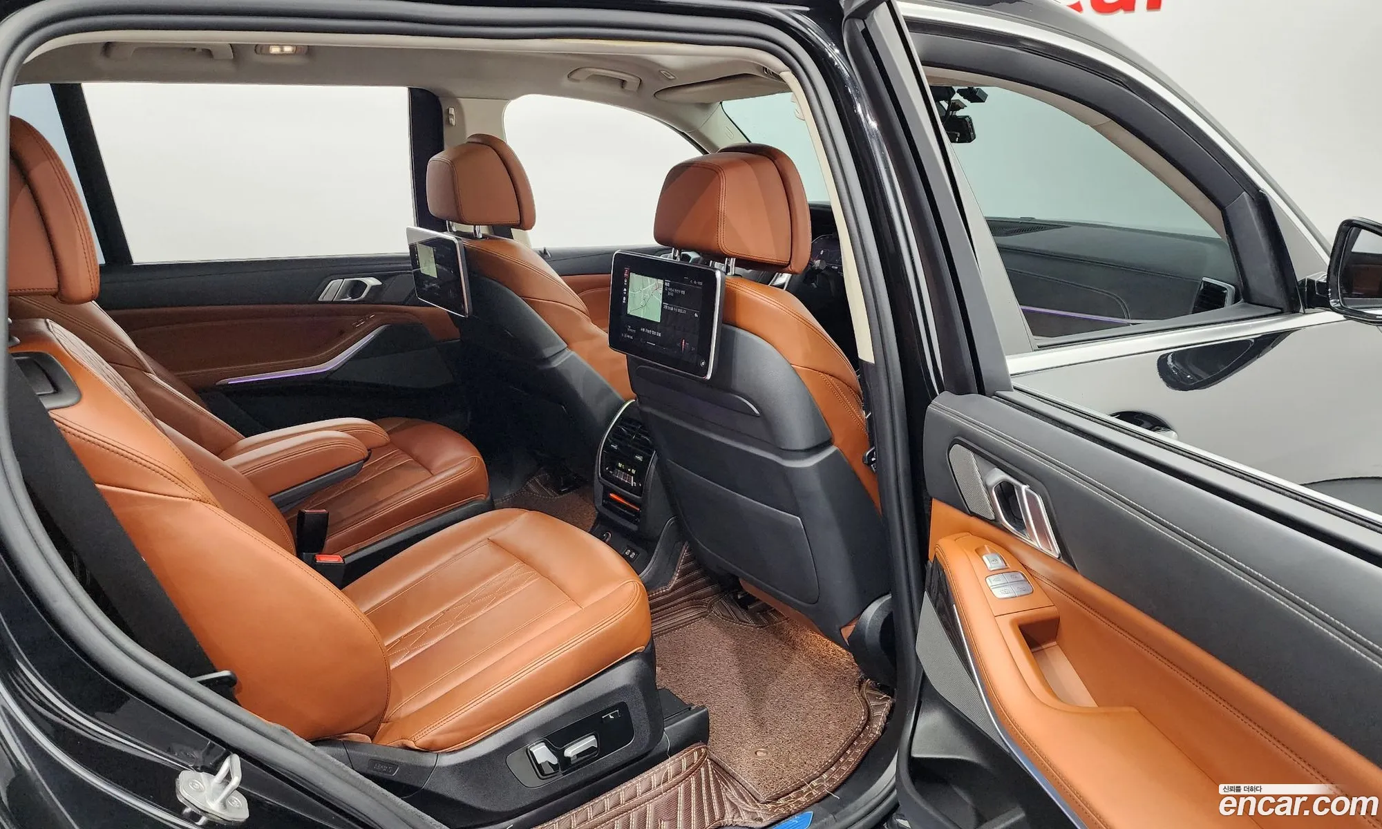 BMW X7 xDrive 40D Design Pure Excellence 6-Seater 2020 - фотография 18562966