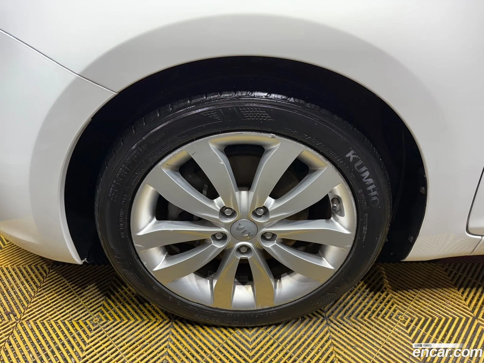 Kia All New Carens 17 Vgt Prestige - фотография 12529320