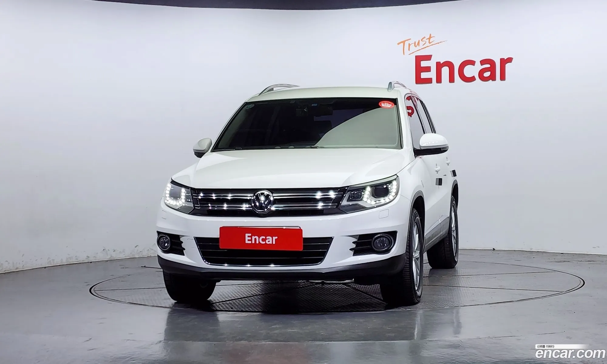 Volkswagen New Tiguan 20 Tdi Comfort 5N - фотография 12182740