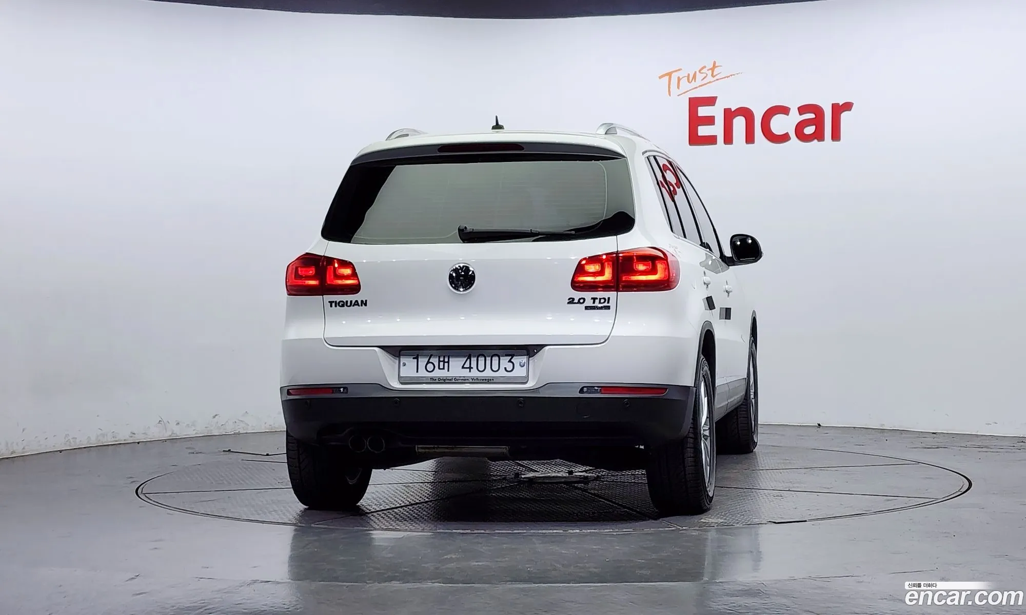Volkswagen New Tiguan 20 Tdi Comfort 5N - фотография 12182741