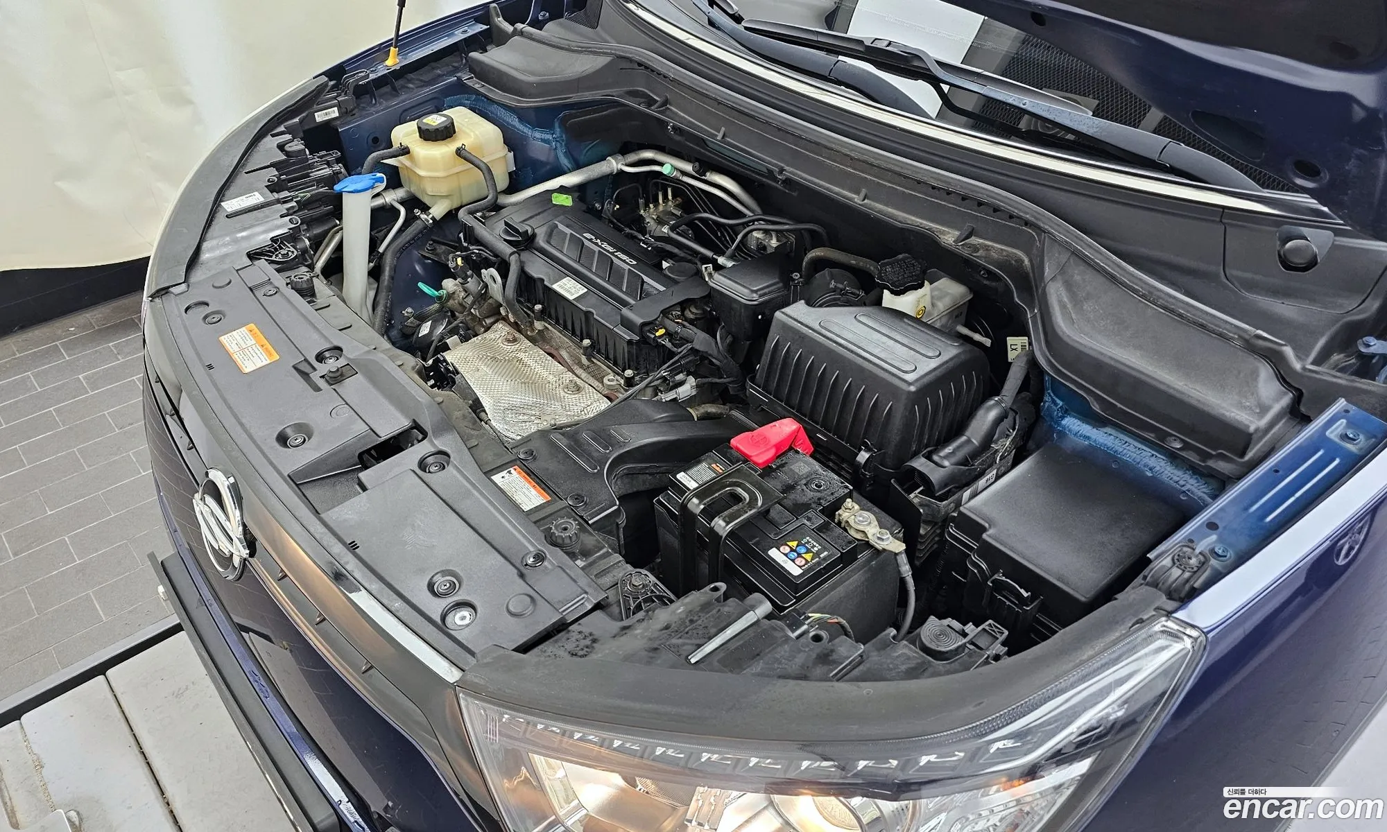 Kg Mobility Ssangyong Tivoli Lx 2Wd Luxury Model - фотография 7749505