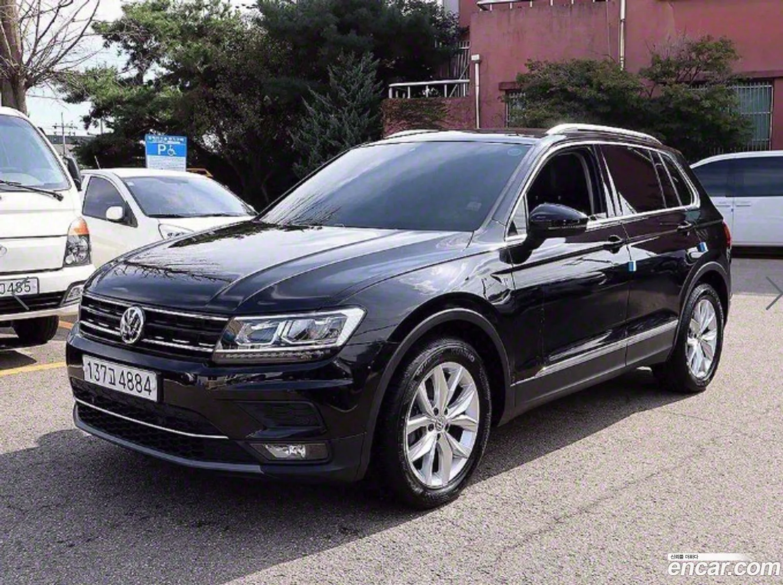Volkswagen Tiguan 2Nd Generation 20 Tdi Premium - фотография 12182751