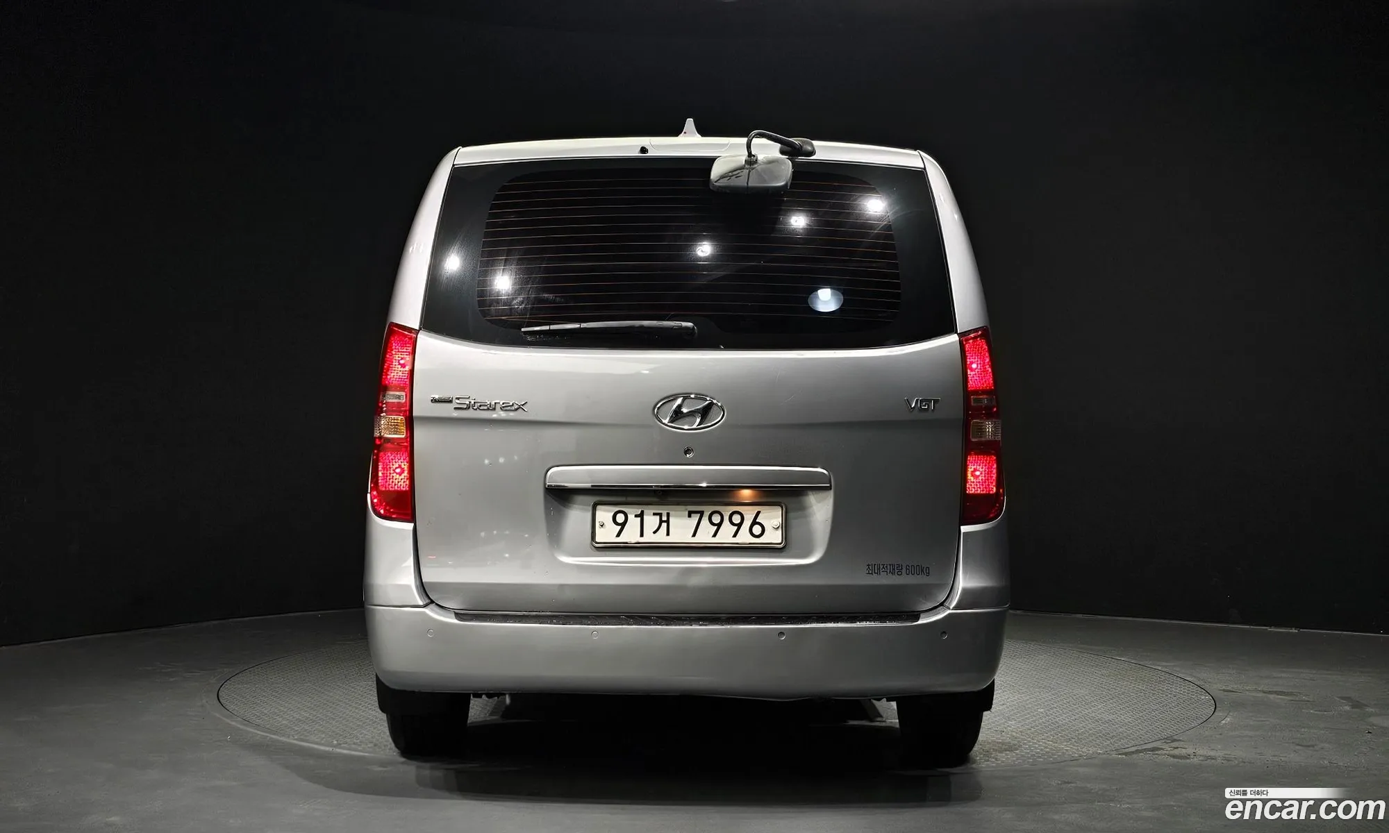 Hyundai Grand Starex 5-Seater Lpi Van Smart - фотография 12529573