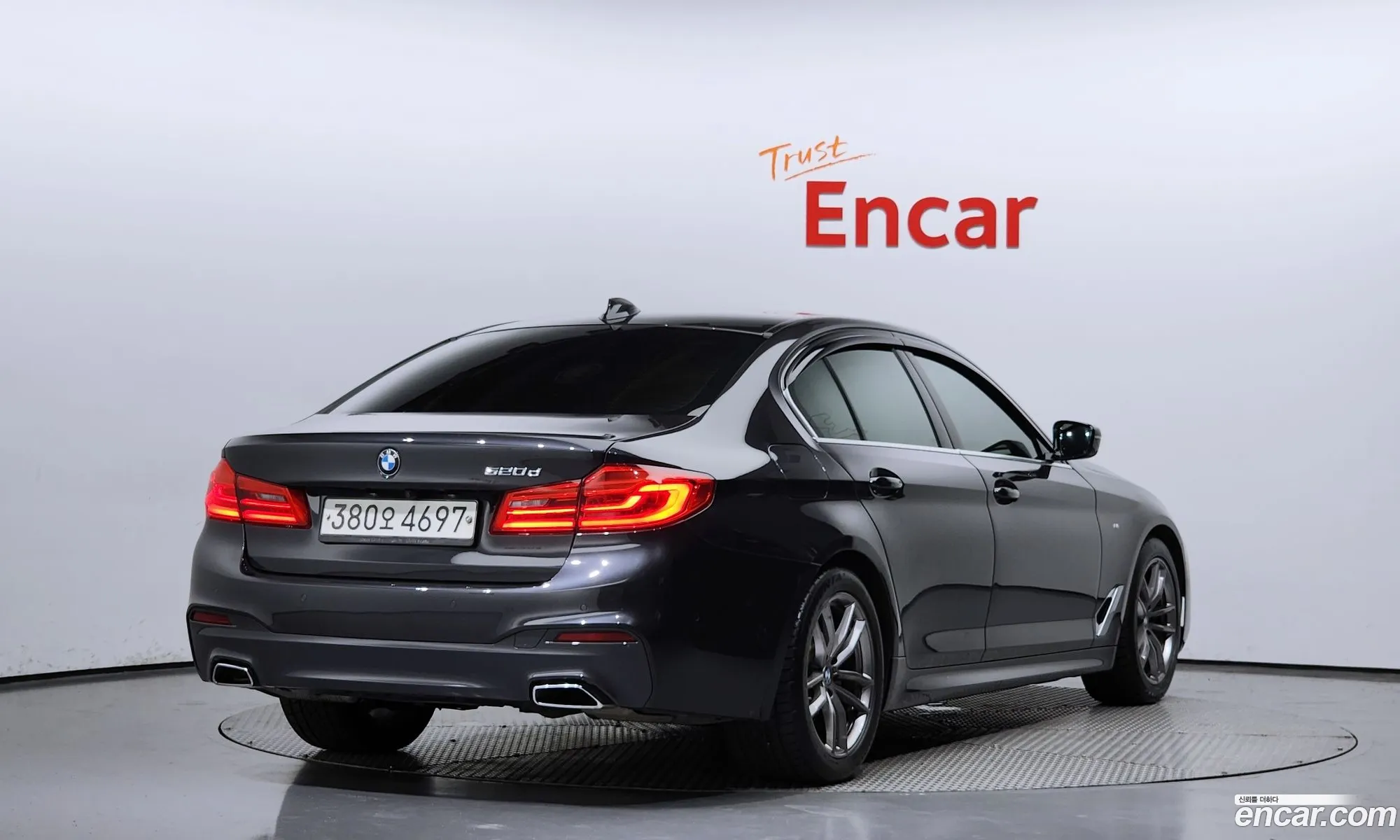 BMW 5 Series G30 520D M Sports Plus - фотография 14312860