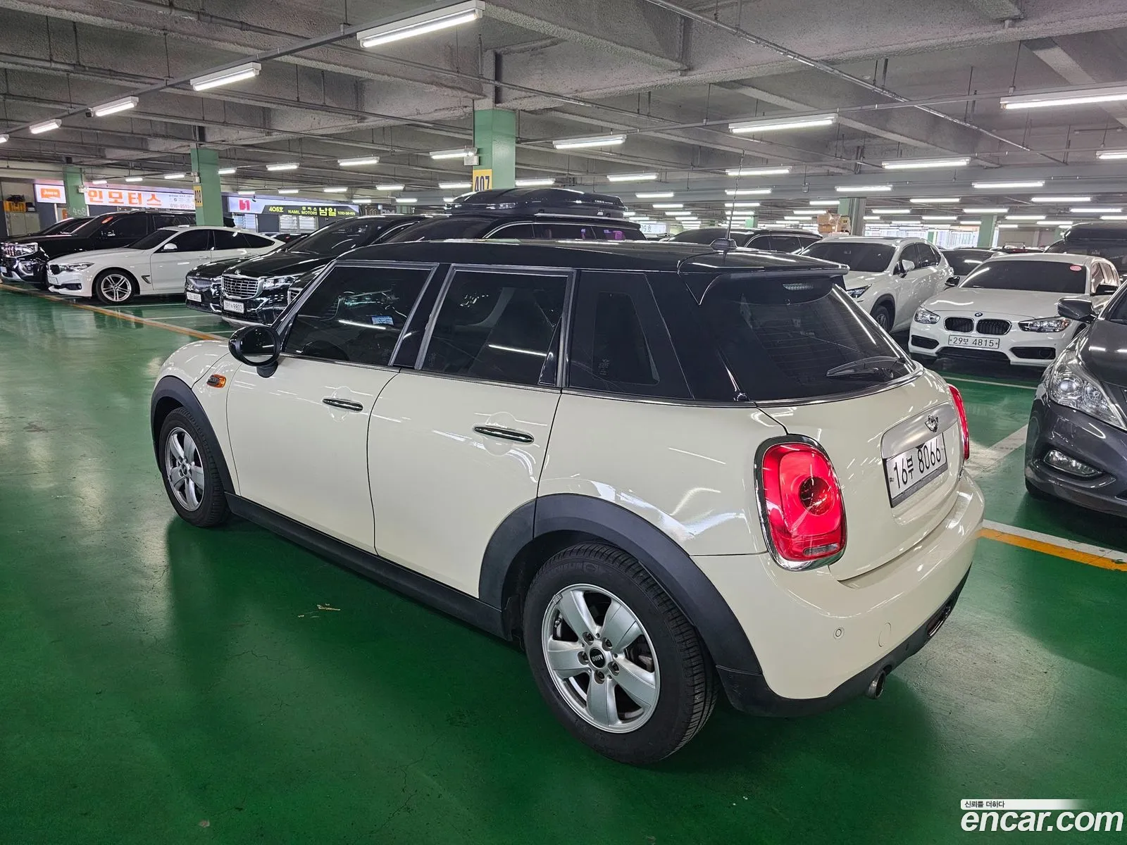 Mini Cooper 5-Door Basic Model 3Rd Generation - фотография 310451