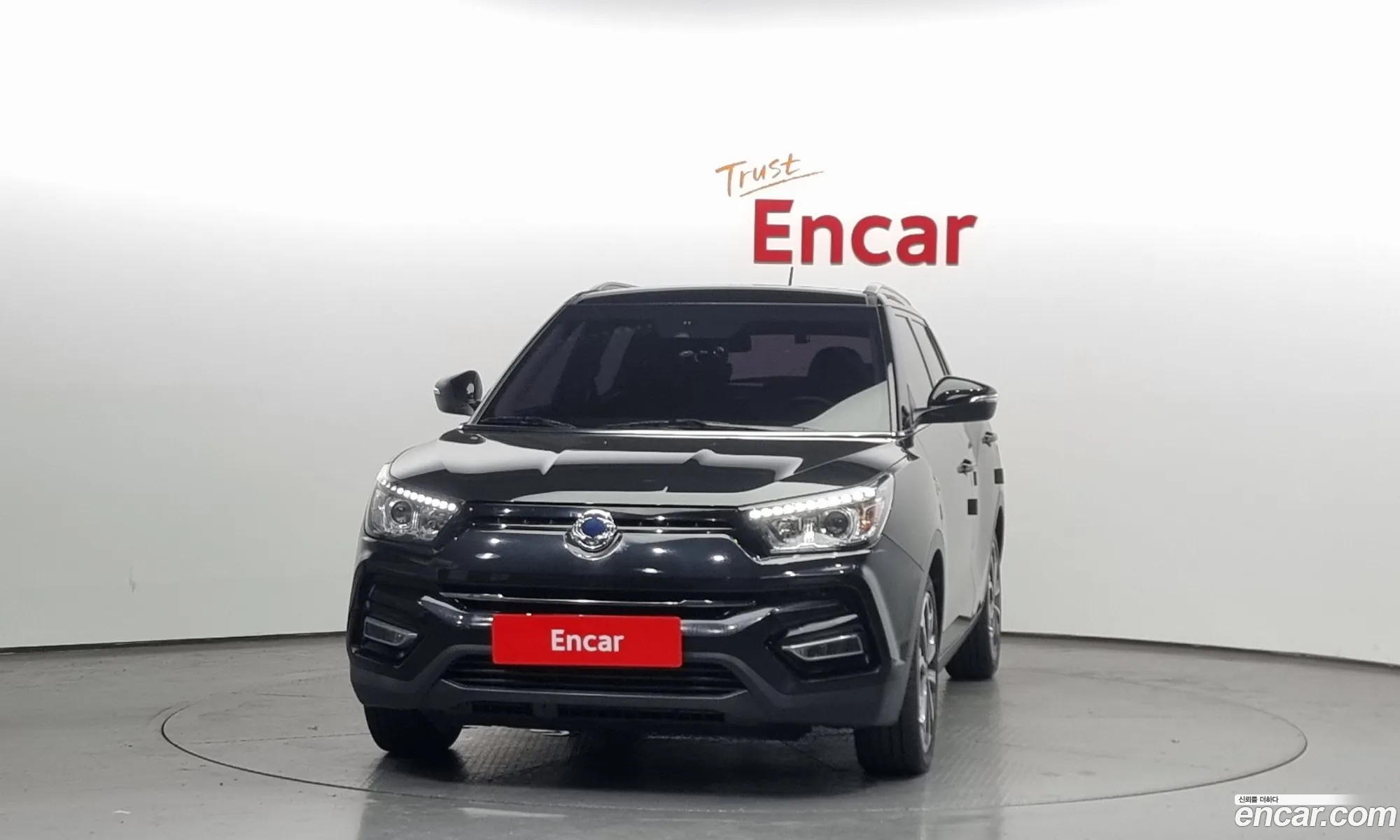 Kg Mobility Ssangyong Tivoli Armor Gear Edition 2Wd - фотография 7716240