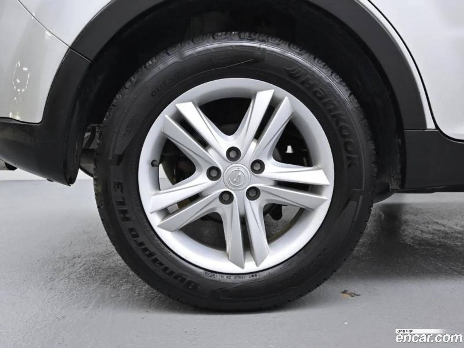 Kg Mobility Ssangyong New Korando C 20 Cvt 2Wd High-End Model - фотография 7399867