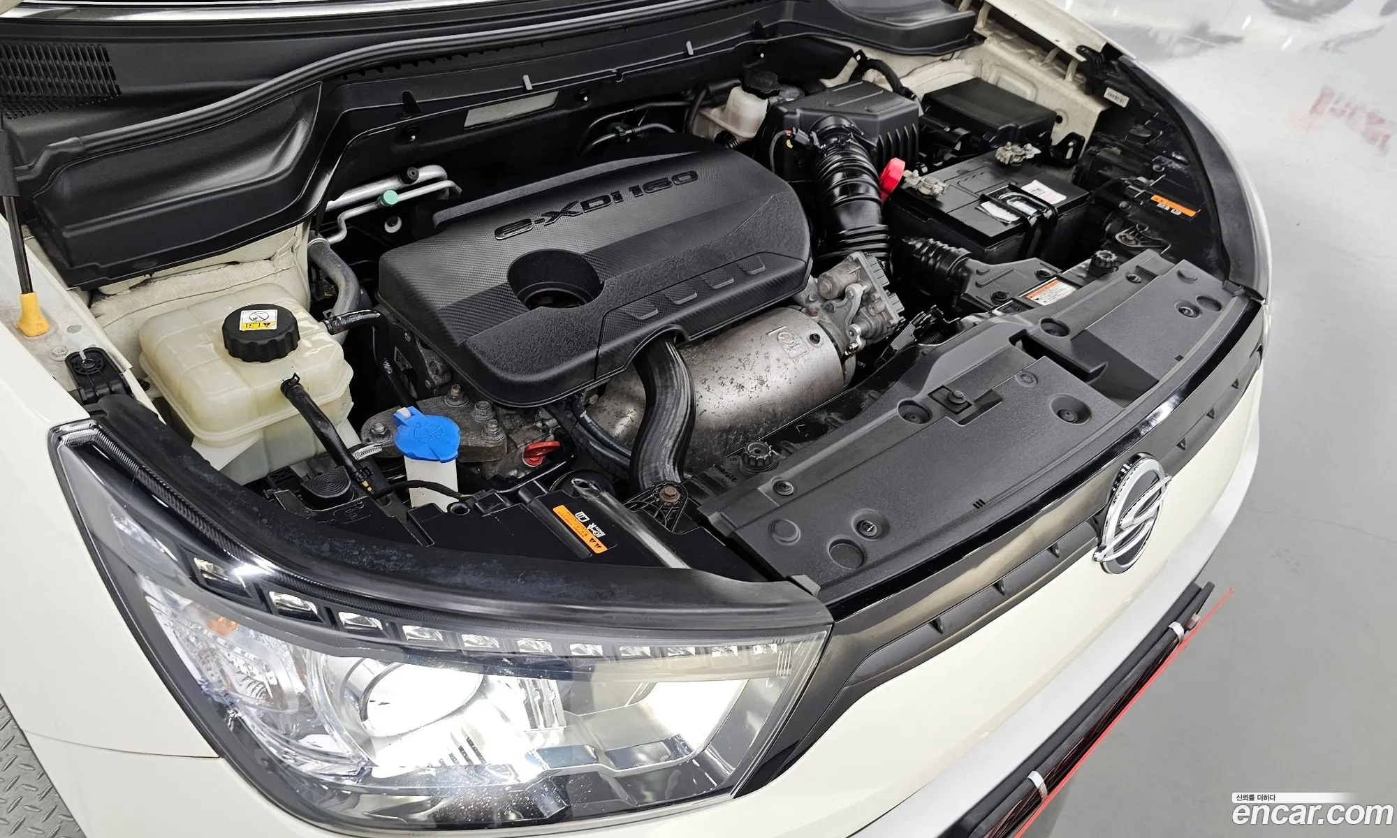 Kg Mobility Ssangyong Tivoli Air Diesel Rx 2Wd - фотография 7571210