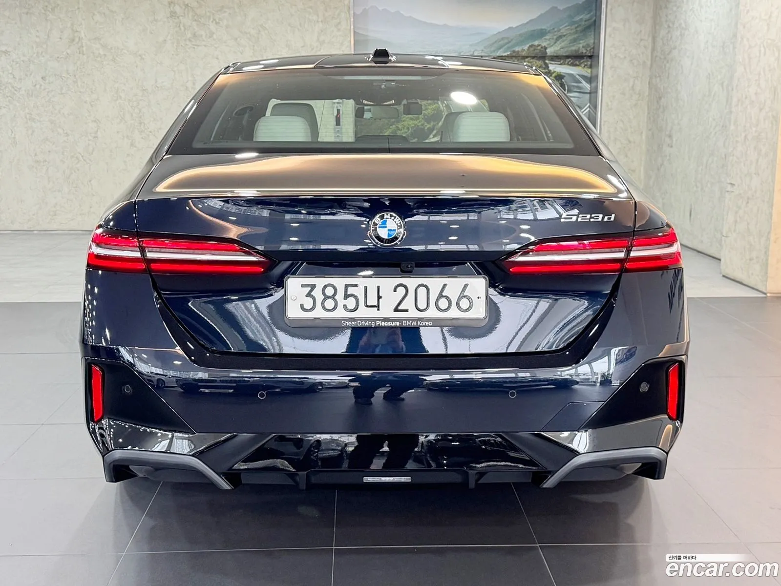 BMW 5 Series G60 523D ​​M Sports - фотография 14312751