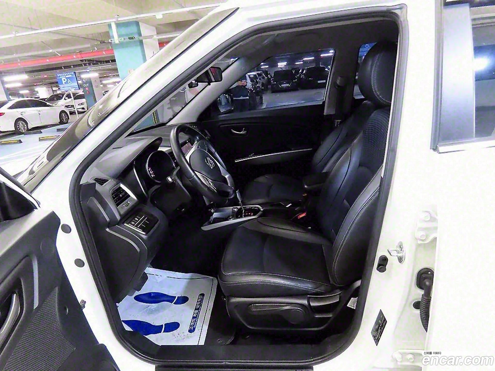 Kg Mobility Ssangyong Tivoli Armor Diesel Tx 2Wd - фотография 7481870