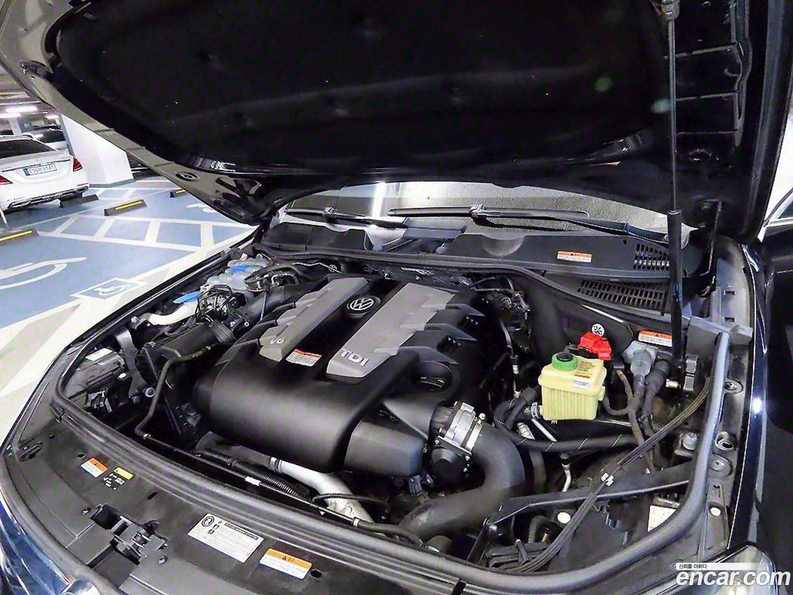 Volkswagen New Touareg V6 30 Tdi Bluemotion 7P5 - фотография 12245083
