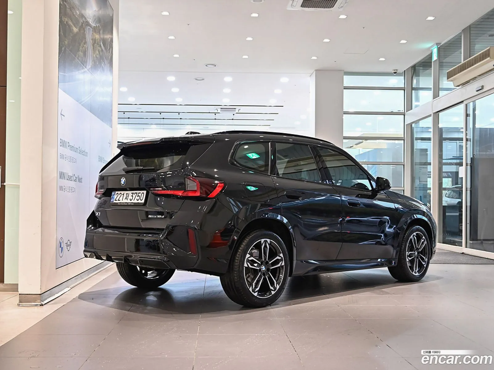 BMW X1 U11 Sdrive 18D M Sport - фотография 16213473