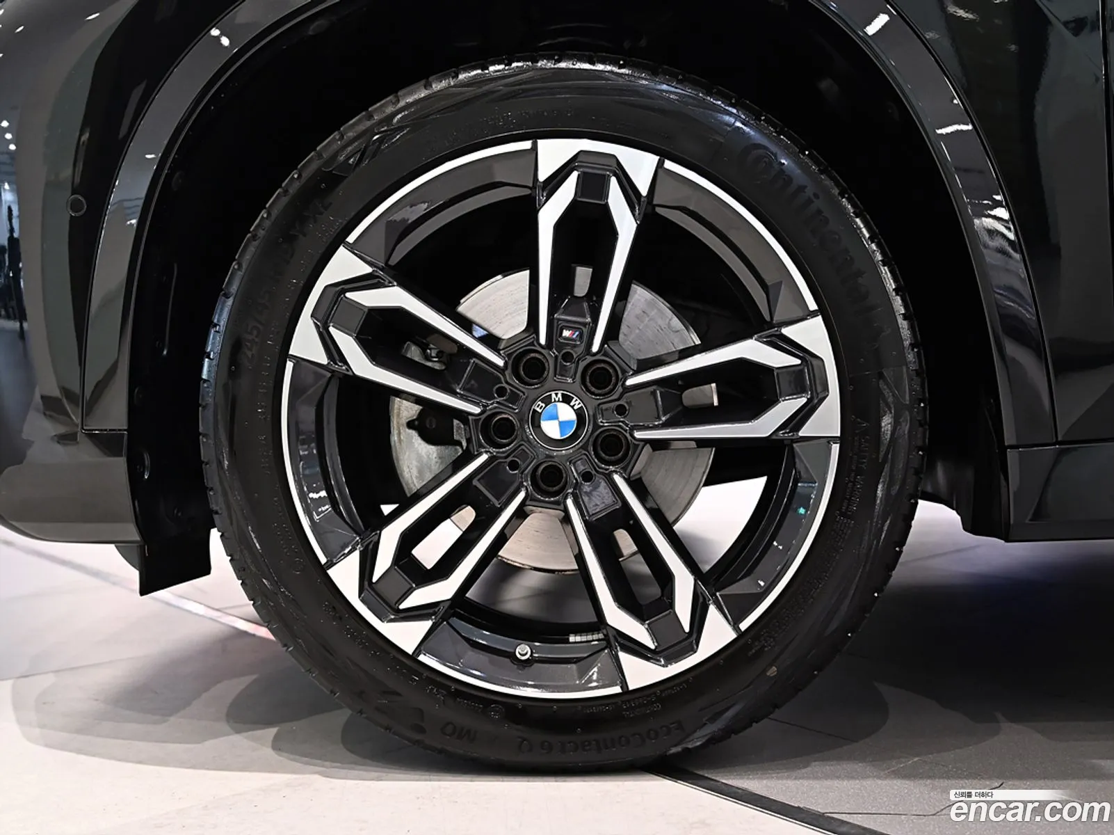 BMW X1 U11 Sdrive 18D M Sport - фотография 16213476