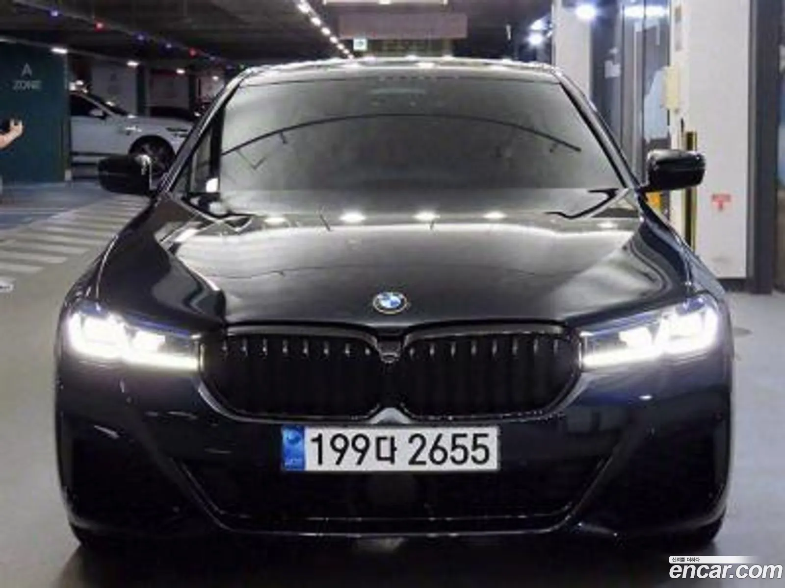 BMW 5 Series G30 530I xDrive M Sports - фотография 14529559