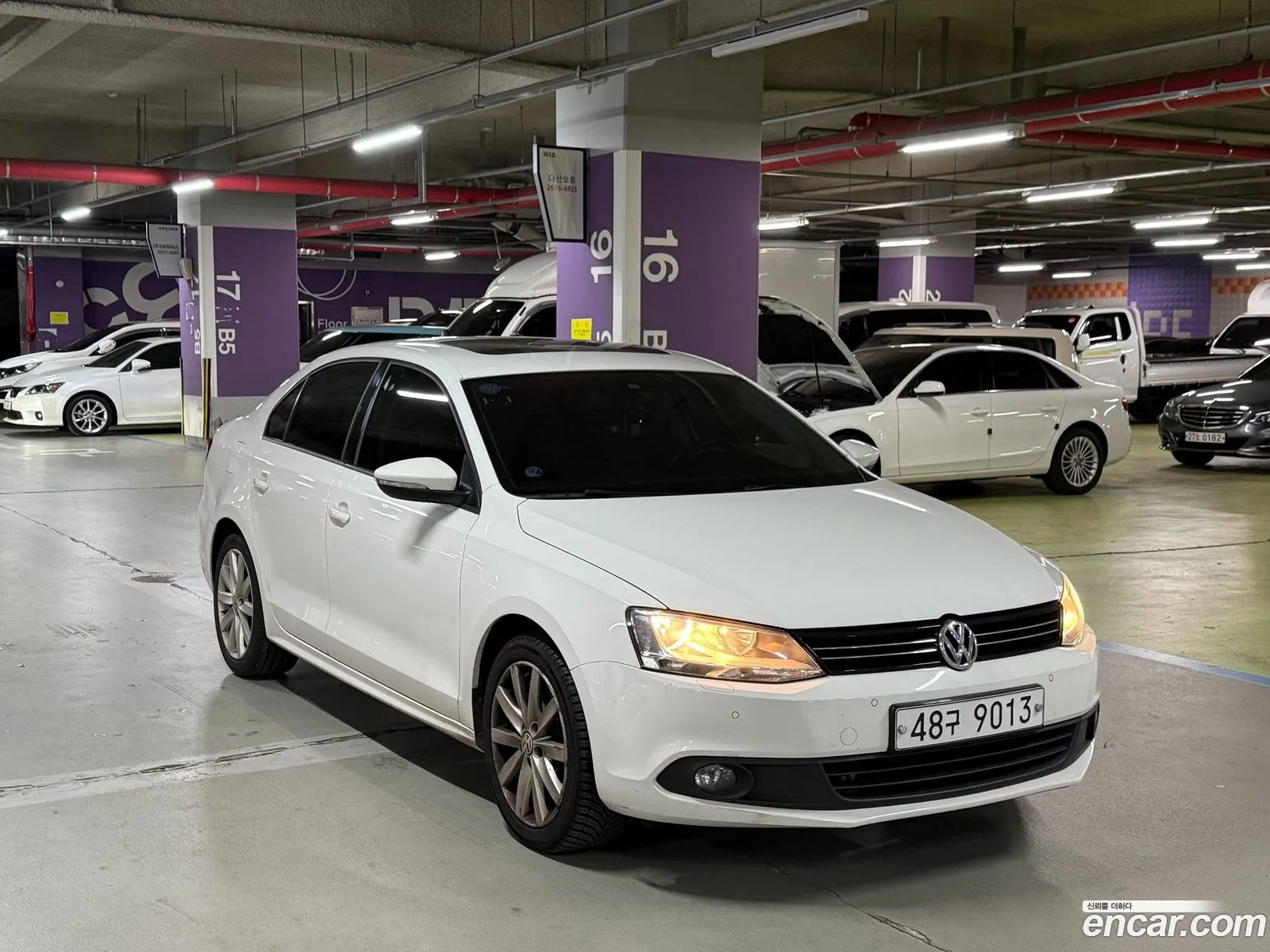 Volkswagen New Jetta 20 Tdi 6Th Generation - фотография 12184797