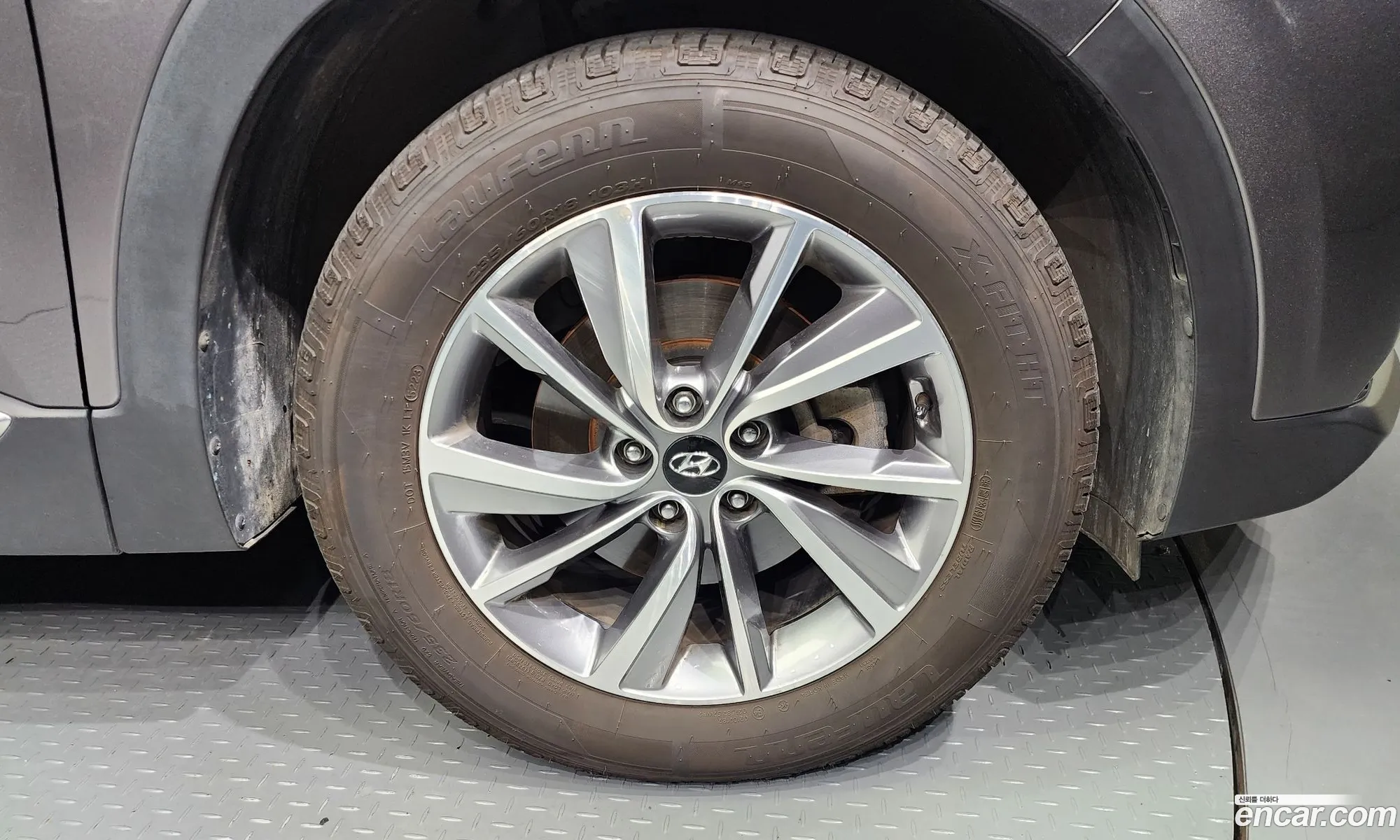 Hyundai Santa Fe Tm Gasoline 20T 2Wd Exclusive - фотография 1890914